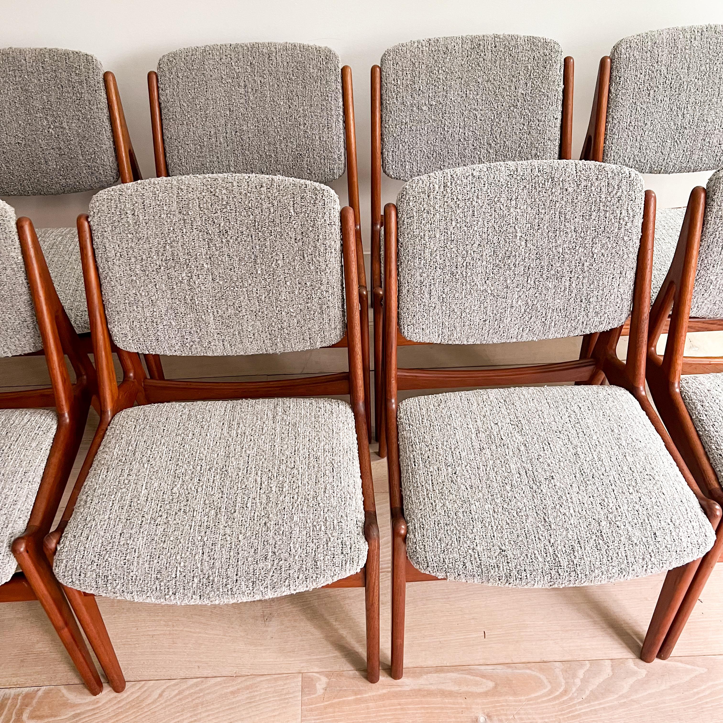 Set of 10 Arne Vodder Danish Teak Tilt Back Dining Chairs - New Upholstery In Good Condition In Asheville, NC