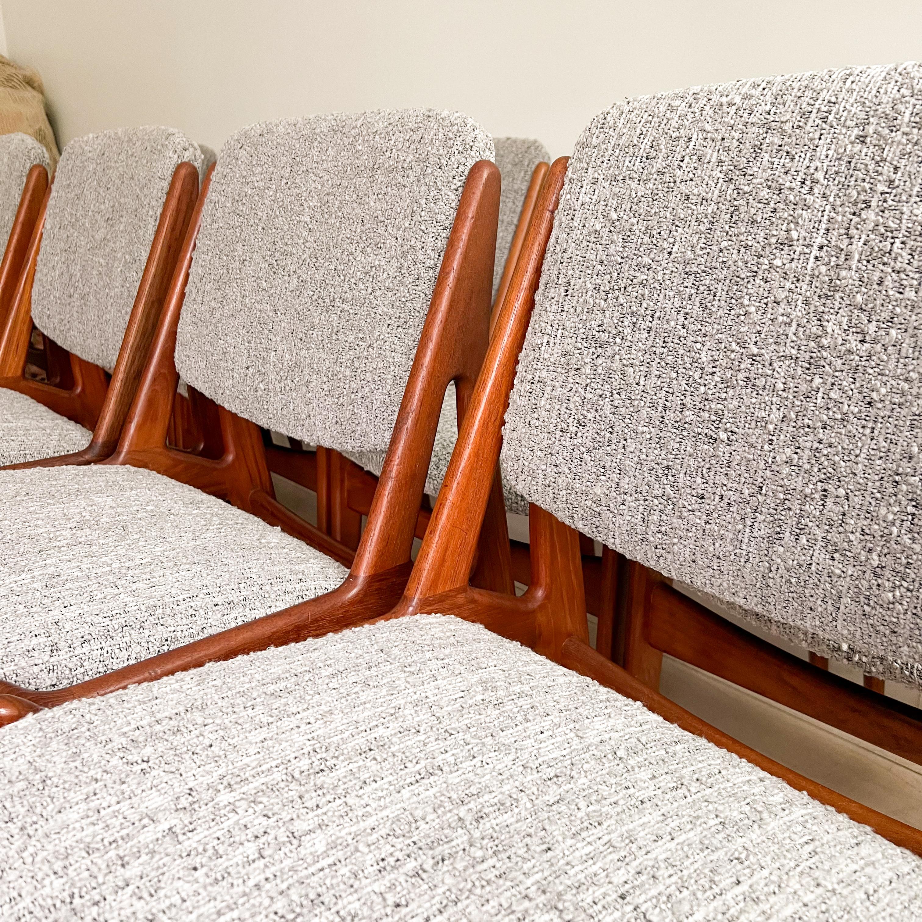 Set of 10 Arne Vodder Danish Teak Tilt Back Dining Chairs - New Upholstery For Sale 4