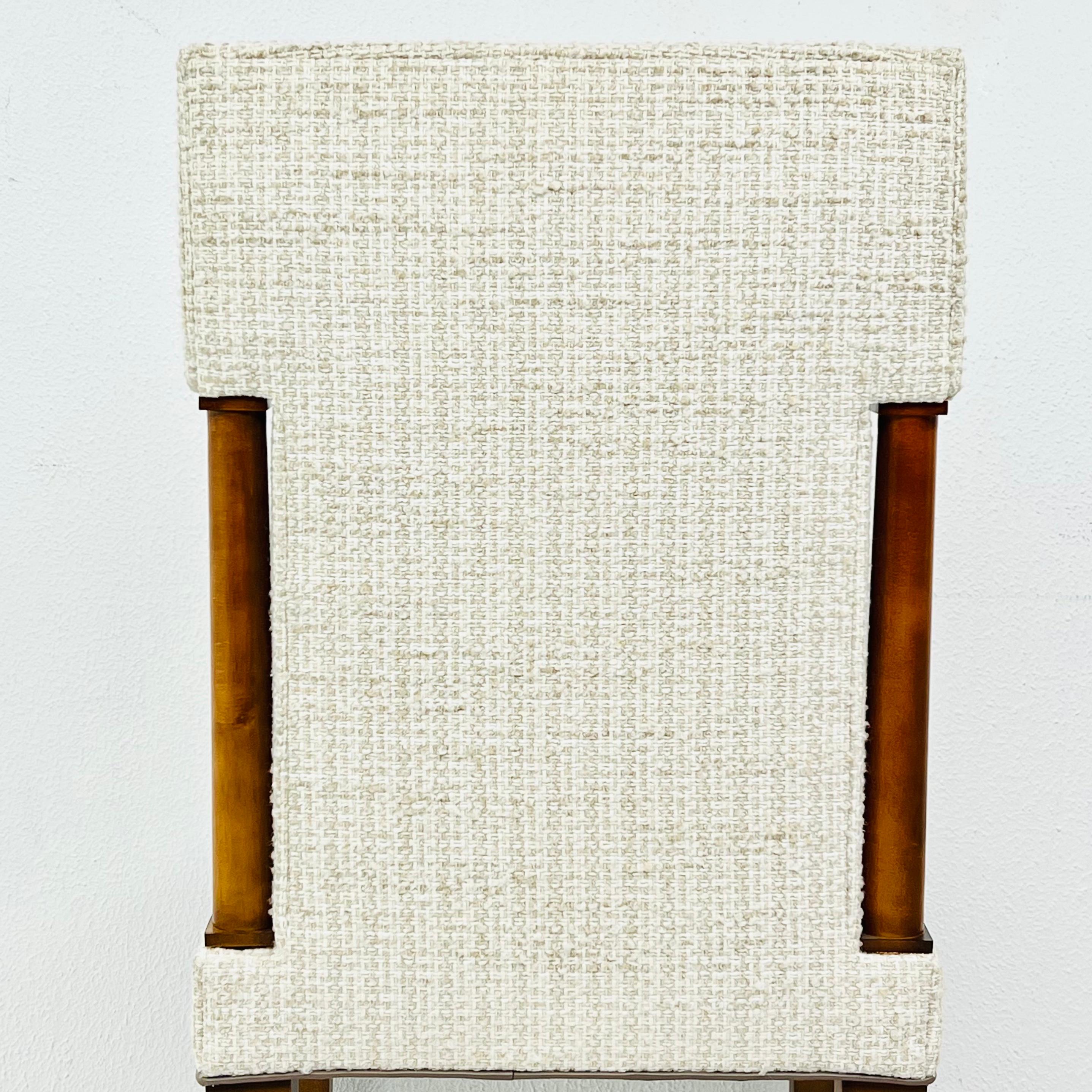 Ensemble de 10 chaises de salle à manger Art Déco, tapissées de tissu HOLLY HUNT en vente 4