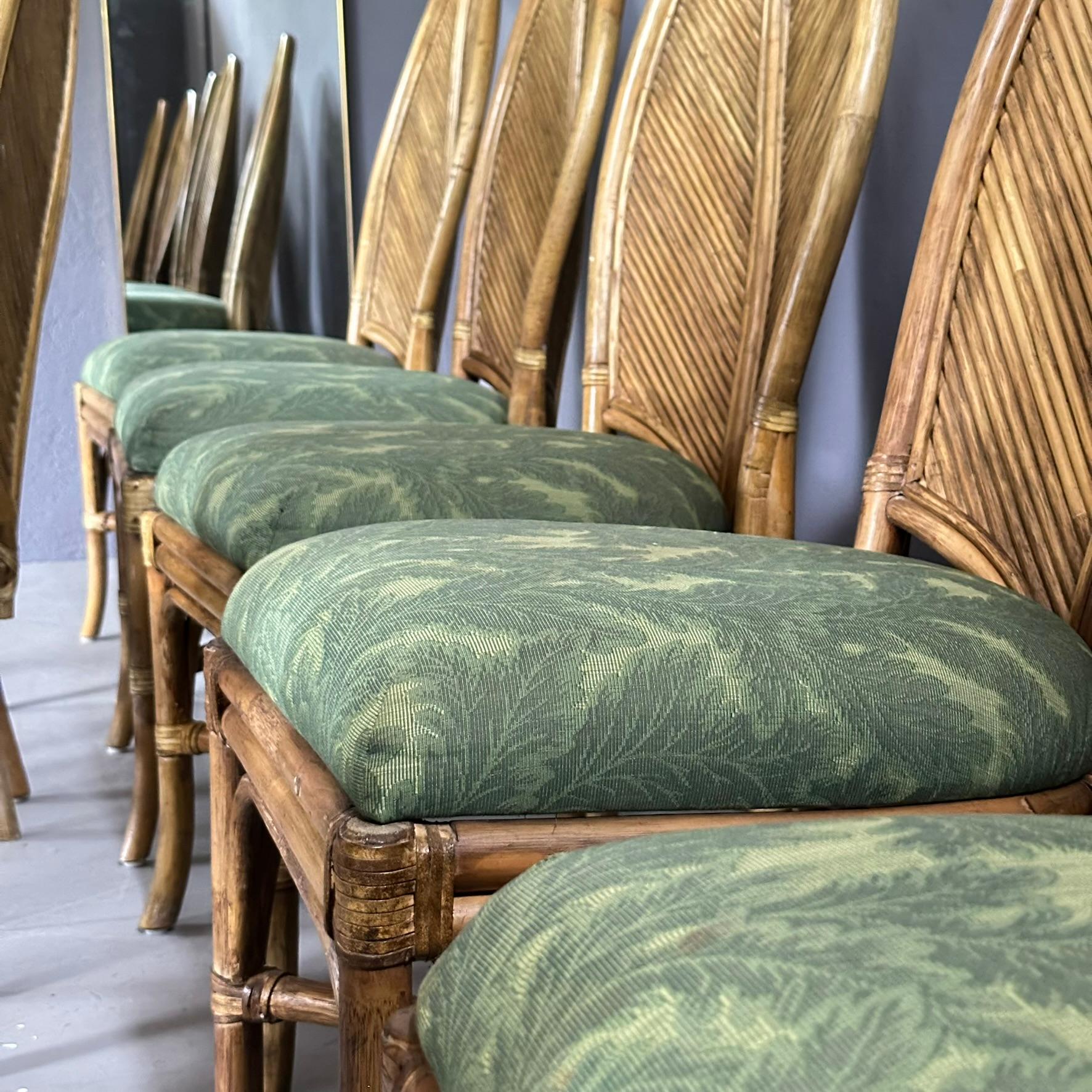 Set of 10 bamboo chairs, 70s leaf backrest, Neocolonial style For Sale 3