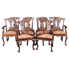 Set of 10 Beautifully Carved Chippendale Style Carved Wood Dining Chairs