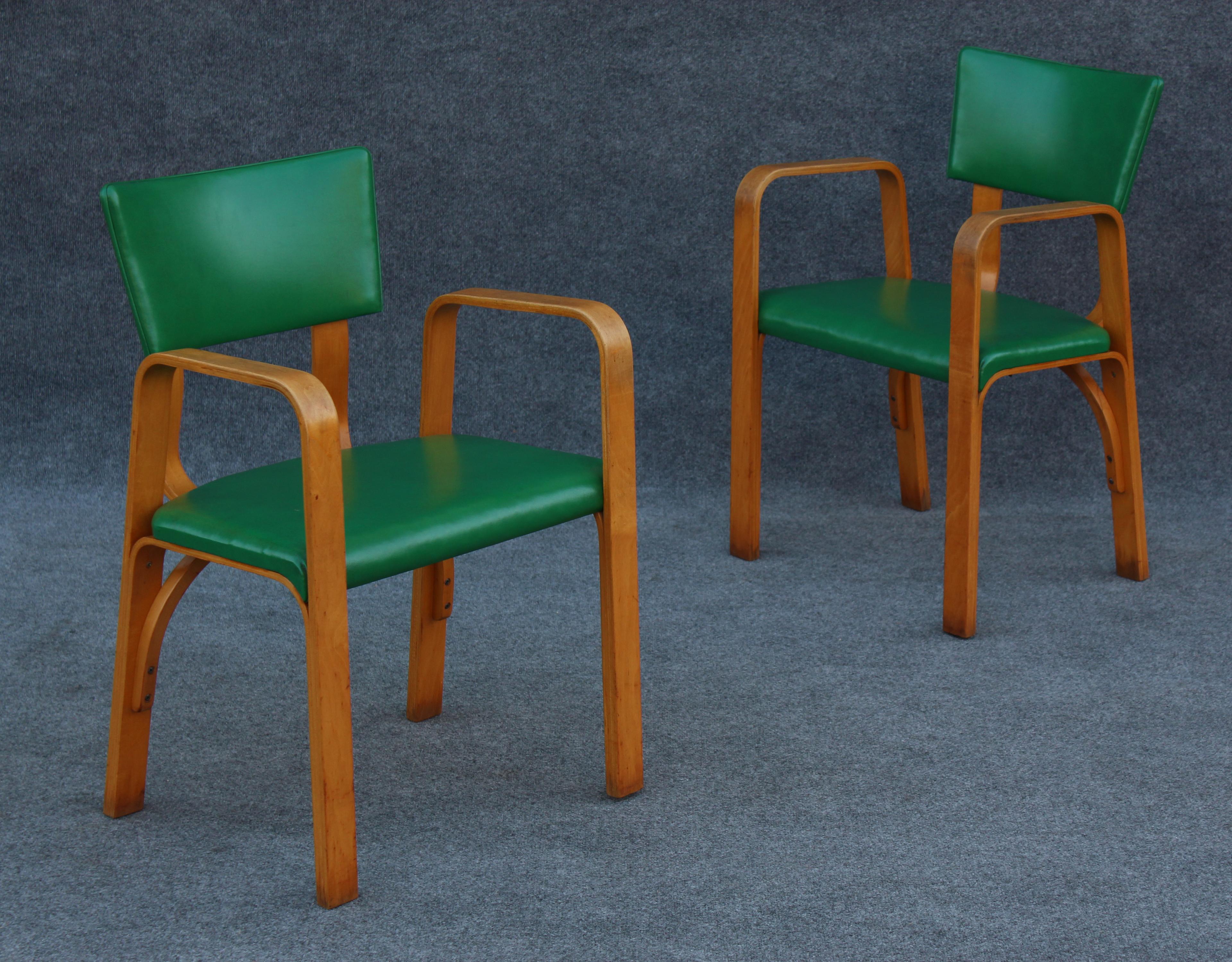Set of 10 Bent Maple Plywood & Green Armchairs or Dining Chairs by Thonet NYC For Sale 3