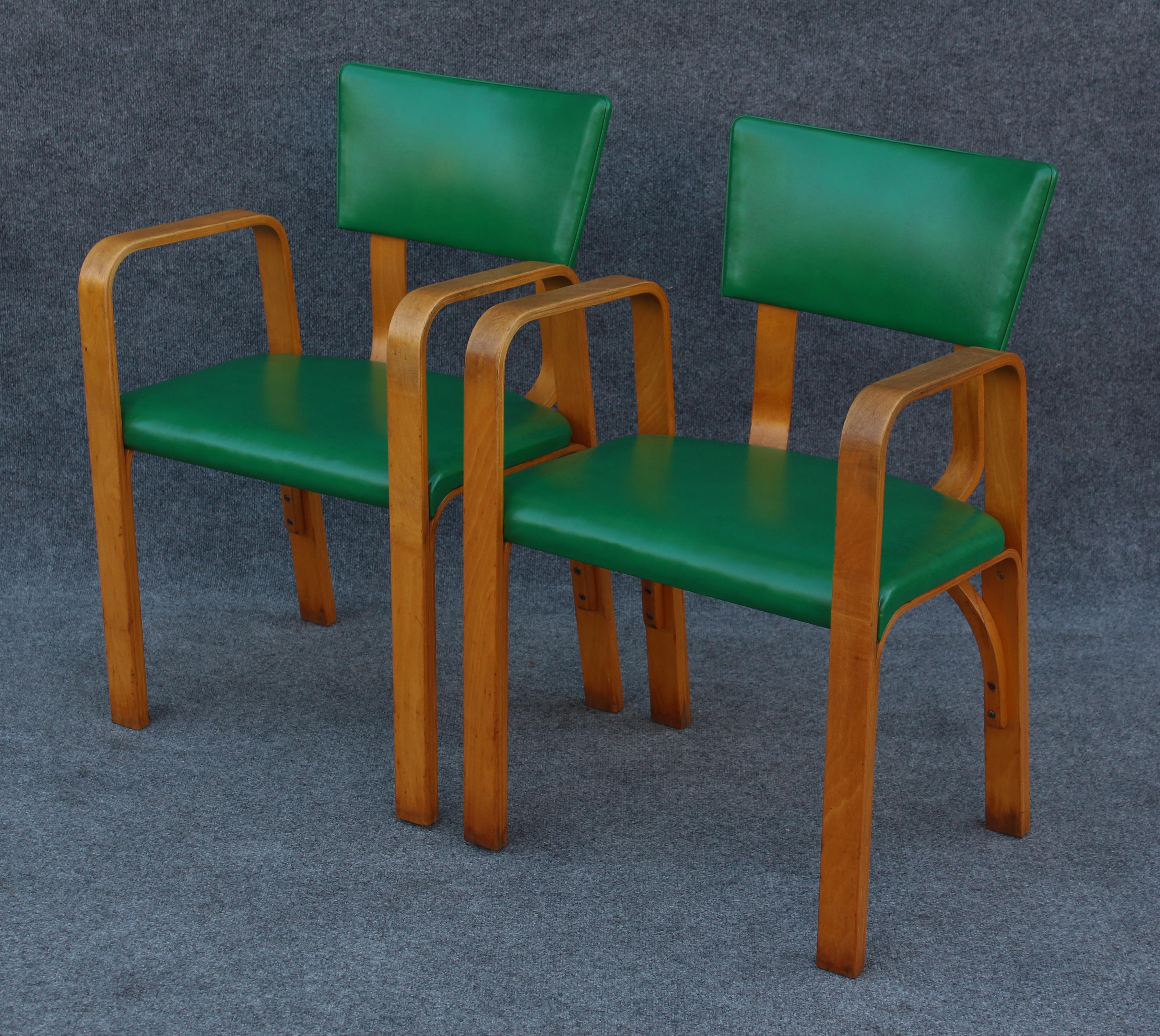 Set of 10 Bent Maple Plywood & Green Armchairs or Dining Chairs by Thonet NYC In Good Condition For Sale In Philadelphia, PA