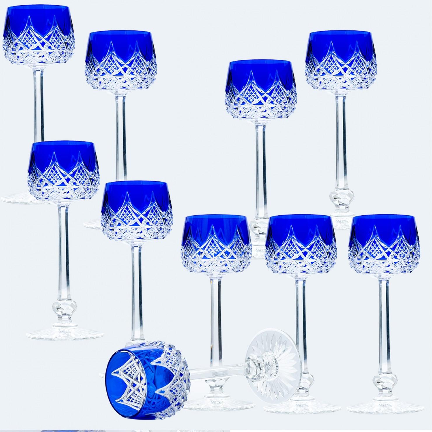Luxury at its finest, Rhine wine glass hock in deep blue double-layered crystal by Baccarat with an important carved decor. Pattern produced from 1902 to 2002.

Dimensions:
Height: 7.72