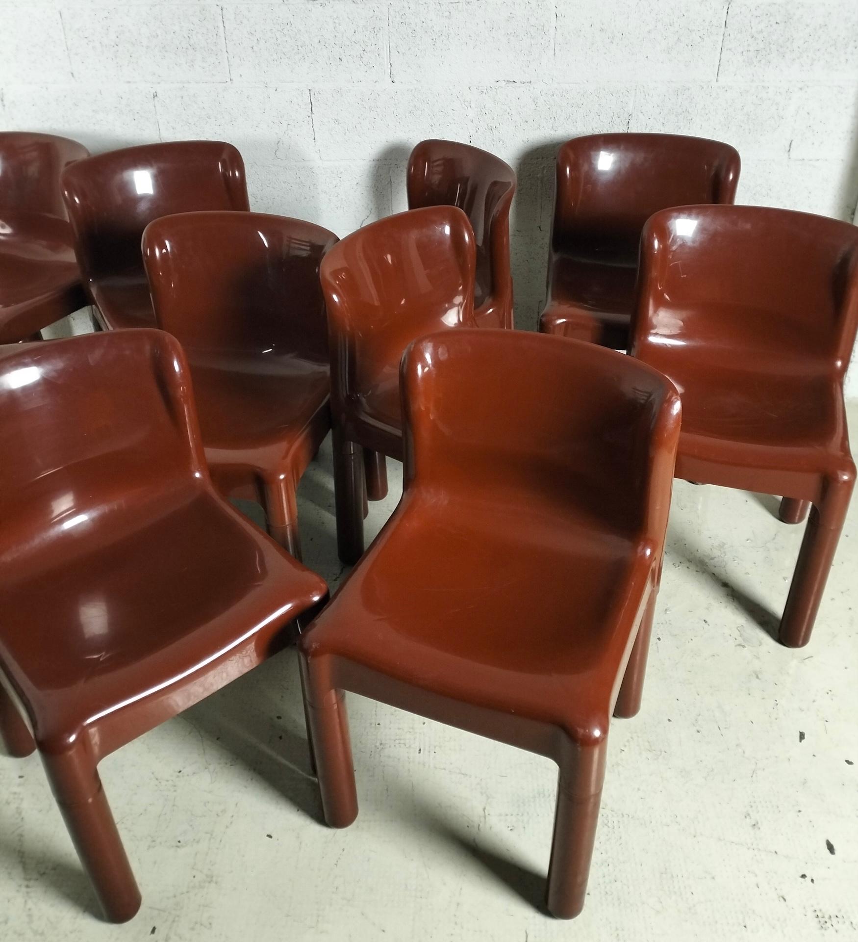 Satz von 10 braunen Stühlen 4875 mod. von C.Bartoli für Kartell 70s im Angebot 3