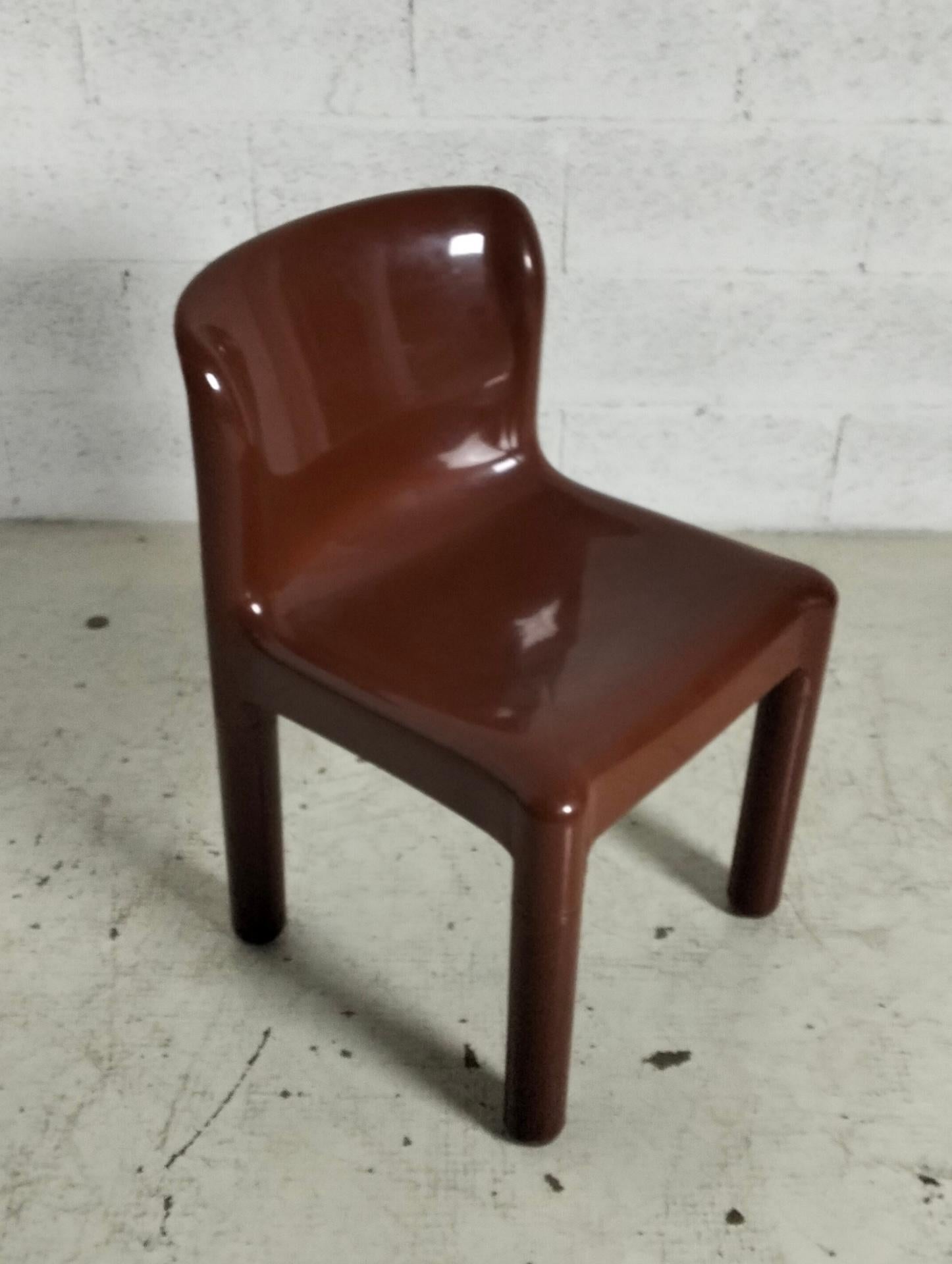 Satz von 10 braunen Stühlen 4875 mod. von C.Bartoli für Kartell 70s im Angebot 4