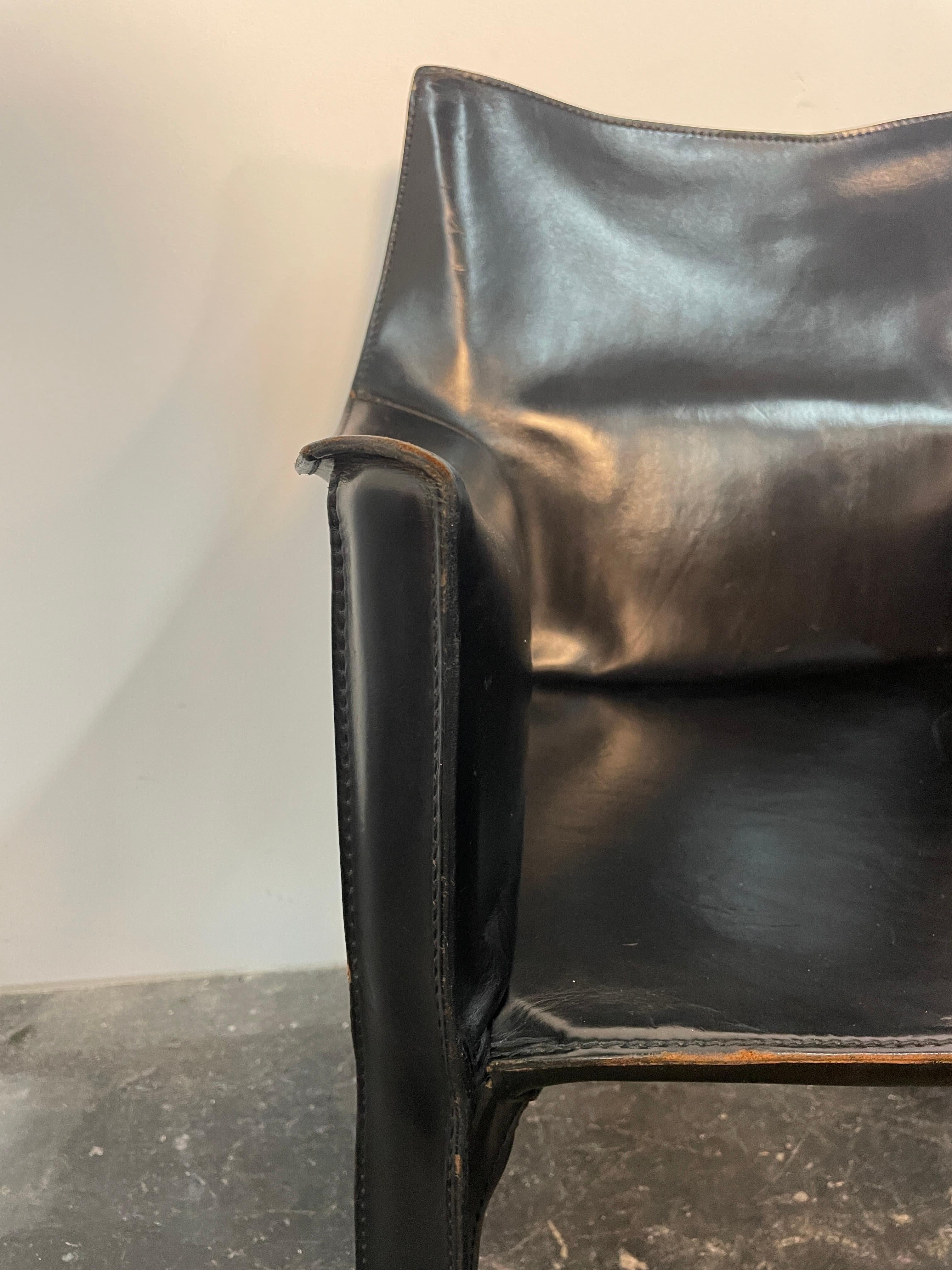 Satz von 10 Stühlen Cab Modell #413 von Mario Bellini für Cassina im Angebot 5