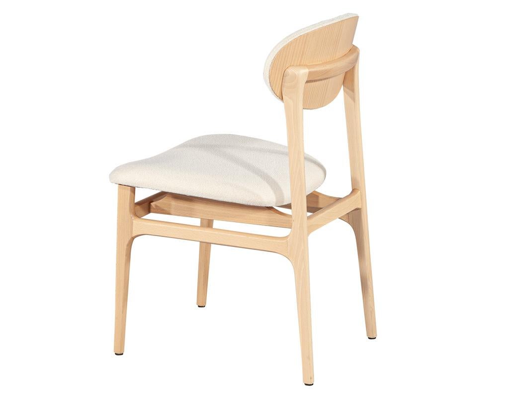 Contemporary Set of 10 Carrocel Hendrick Dining Chairs in Natural Finish with Boucle Fabric For Sale