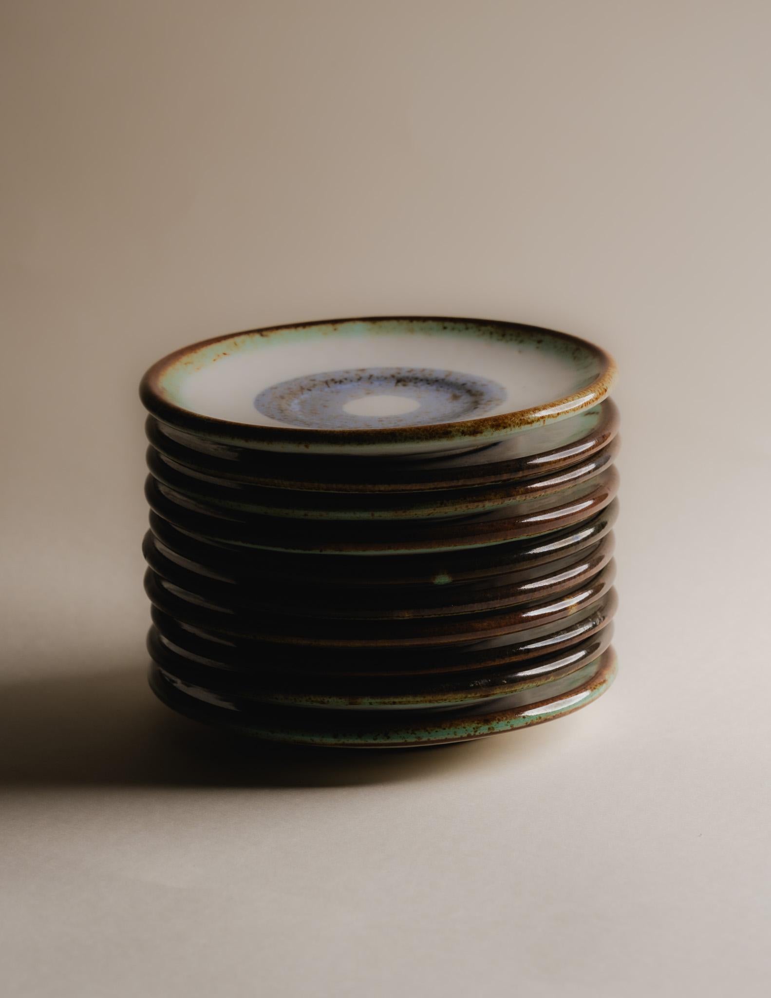 20ième siècle Ensemble de 10 assiettes en céramique, Vallauris, années 1960 en vente