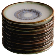 Ensemble de 10 assiettes en céramique, Vallauris, années 1960