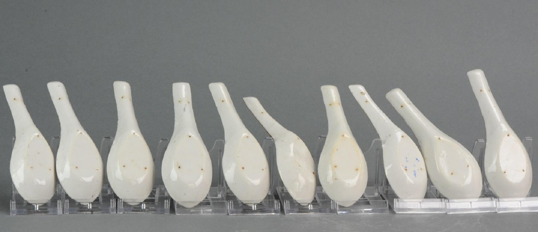Very nice Spoons, in our opinion for the South East Asian Market, related to Straits/Perenakan. Very nice Spoons. Marked Qianlong & Guangxu.

Additional information:
Material: Porcelain 
Region of Origin: China
Country of Manufacturing: