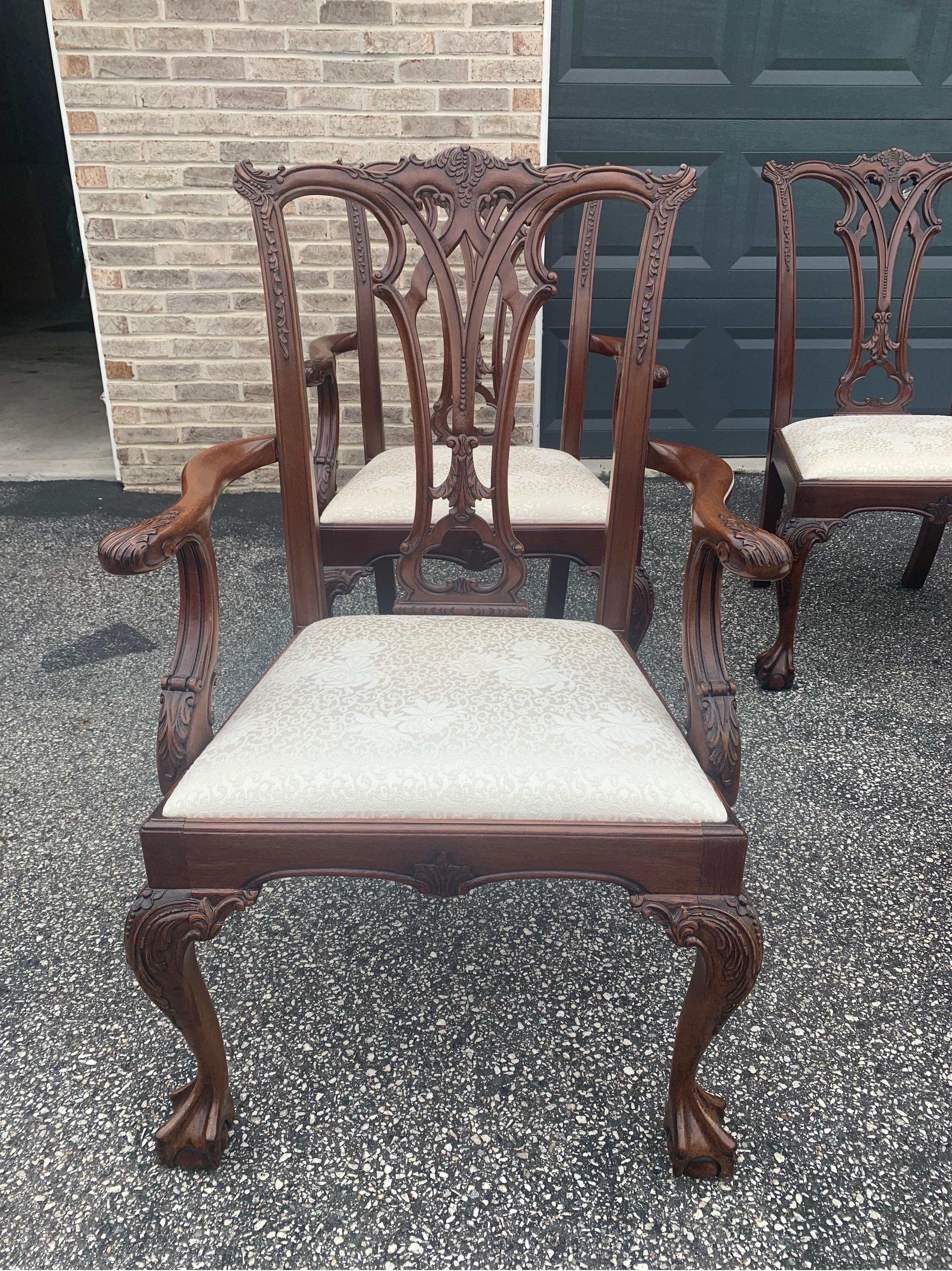 Set of 10 Chippendale Mahogany Dining Chairs In Good Condition In Sparks Glencoe, MD