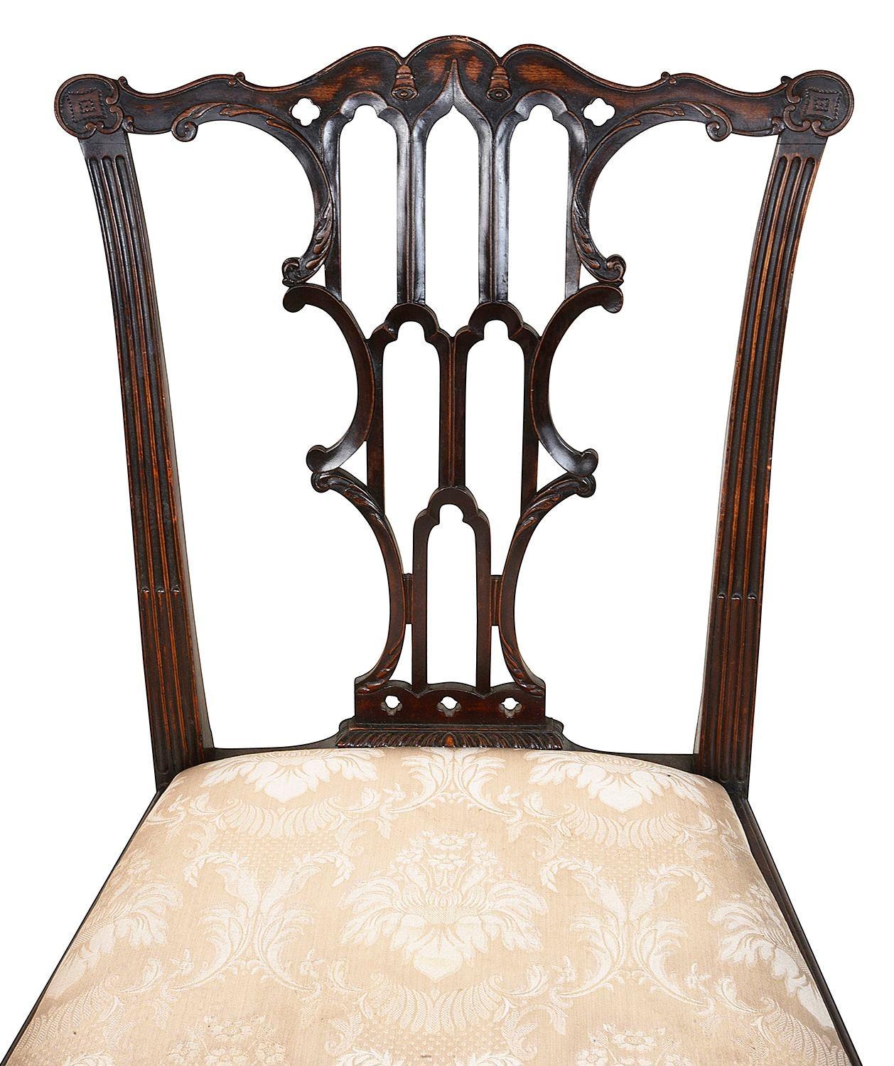 Hand-Carved Set of 10 Chippendale style dining chairs, 19th Century. For Sale