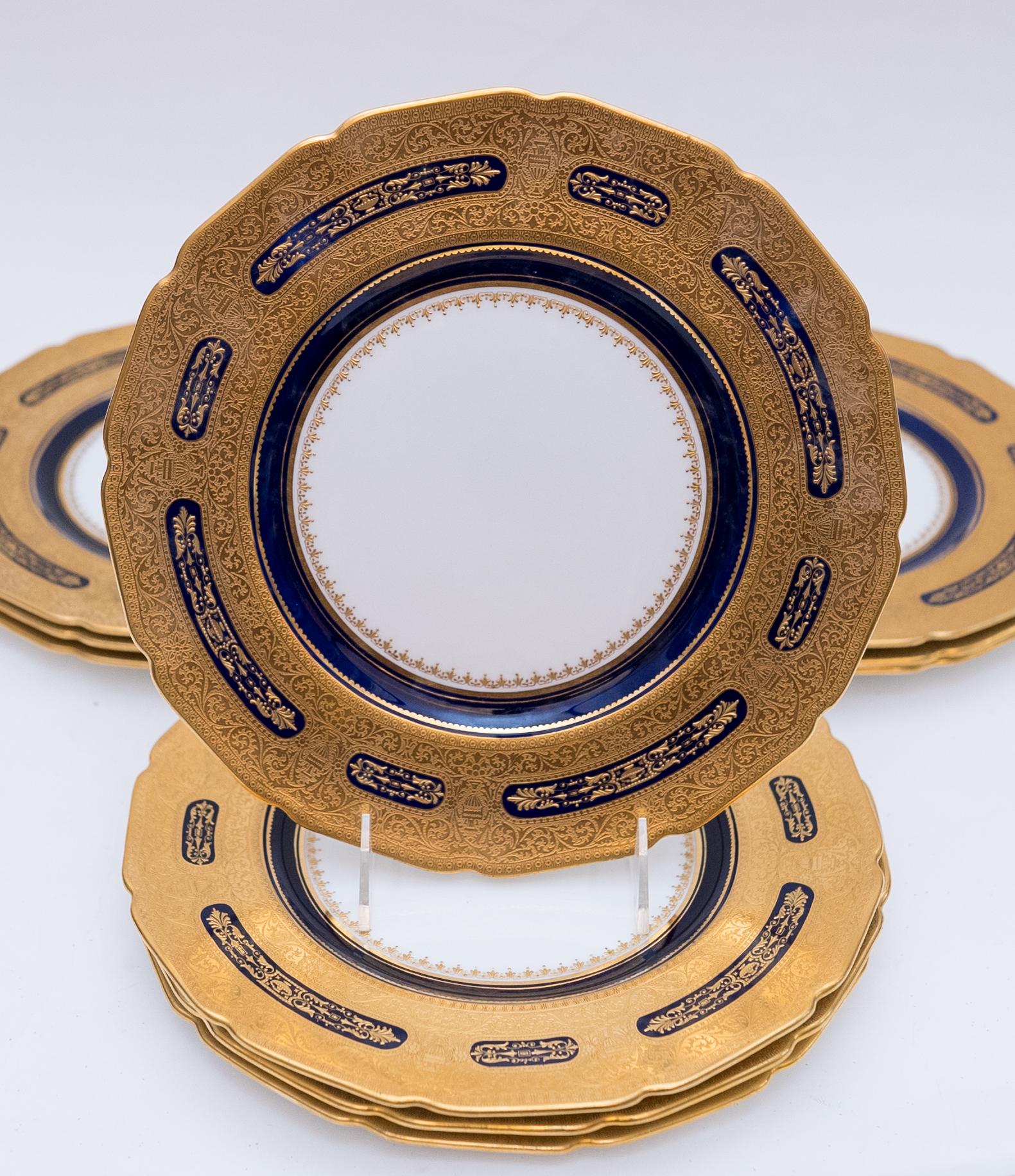 Set of 10 Cobalt Blue & Gilt Encrusted Dinner Plates, Antique Custom Ordered In Good Condition In West Palm Beach, FL