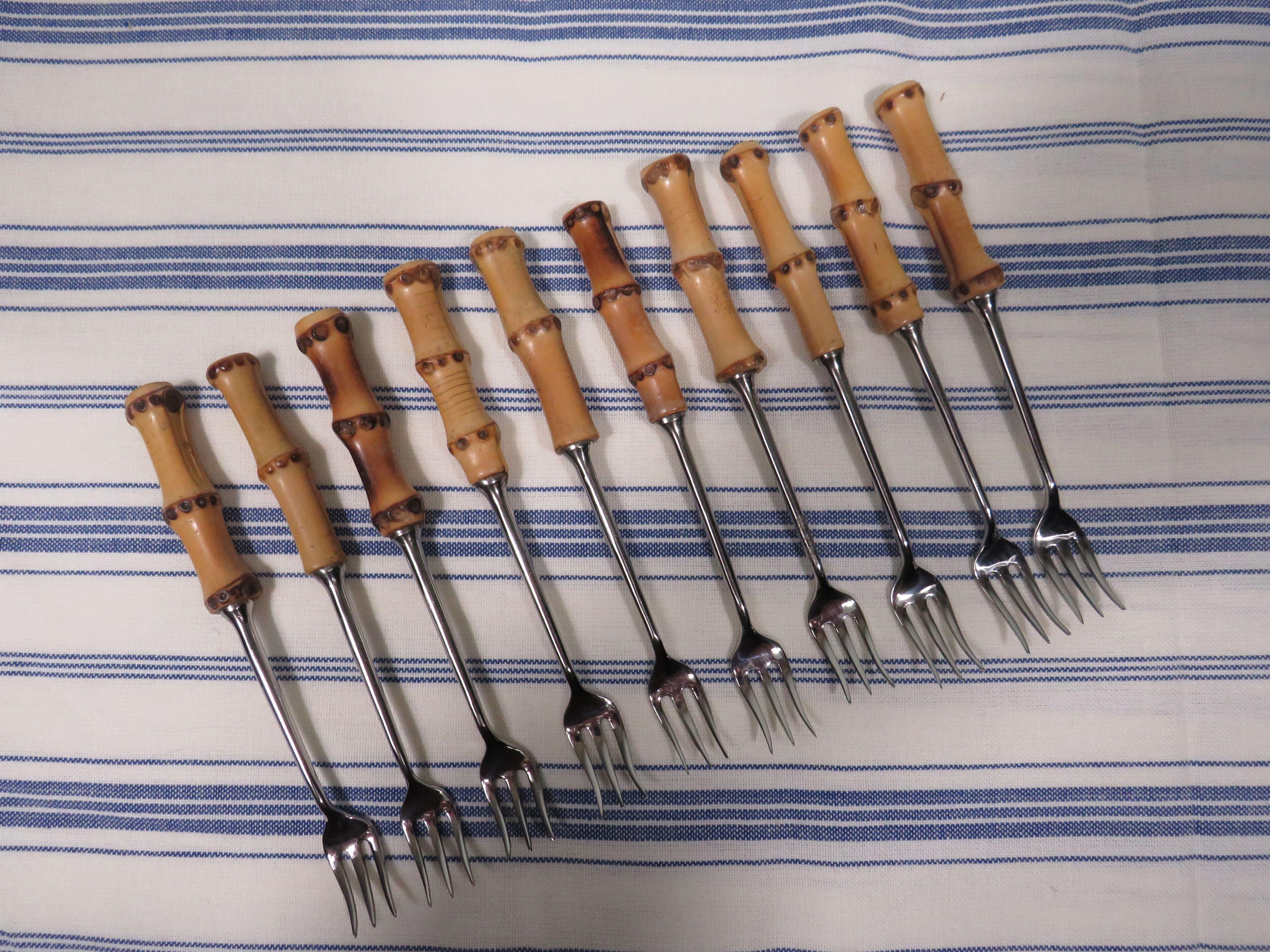 Set of 10 cocktail or pickle forks with bamboo handles, Germany 1950s For Sale 1