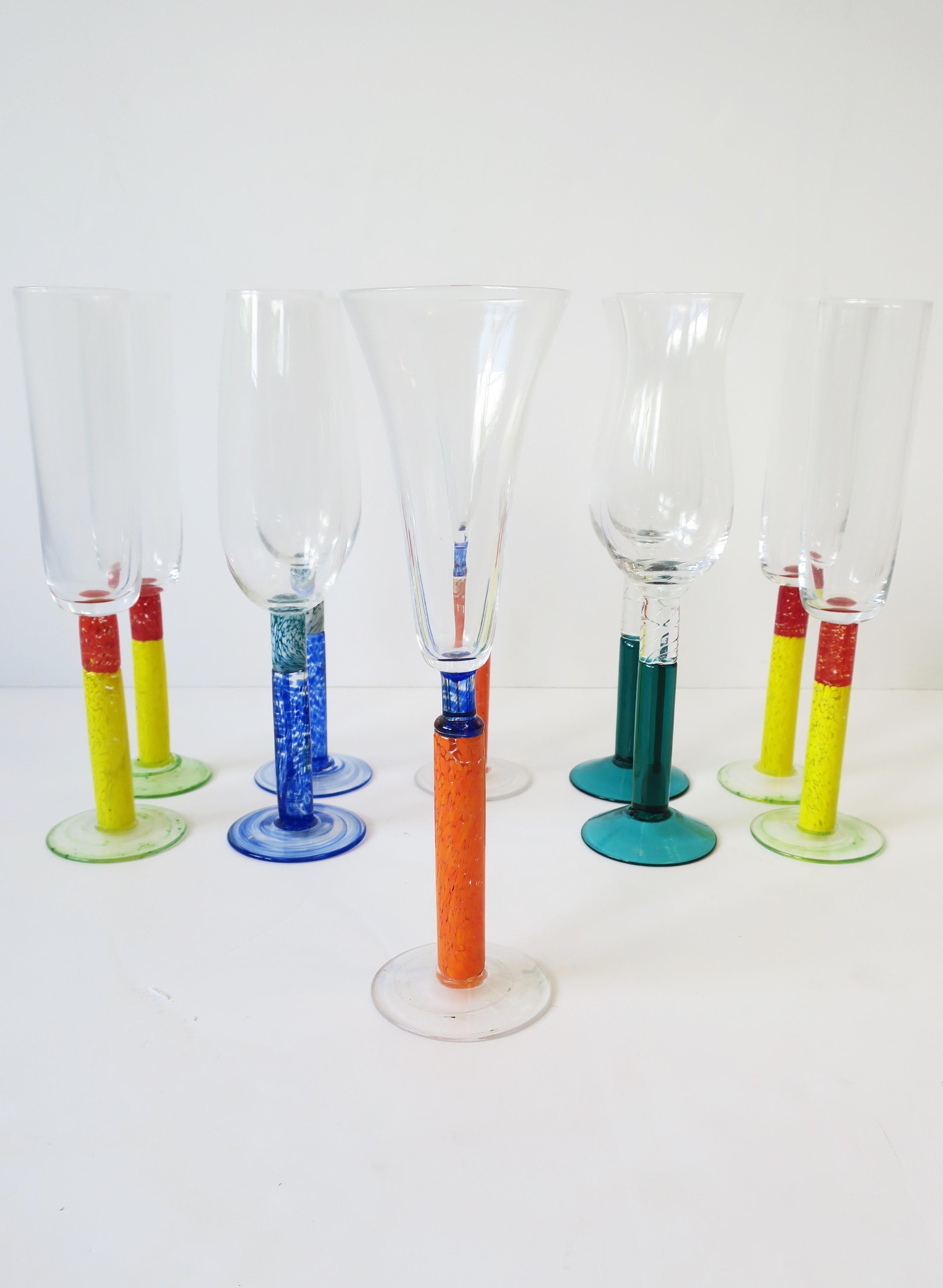 Postmodern Colorful Art Glass Champagne Flute Glasses In Good Condition In New York, NY