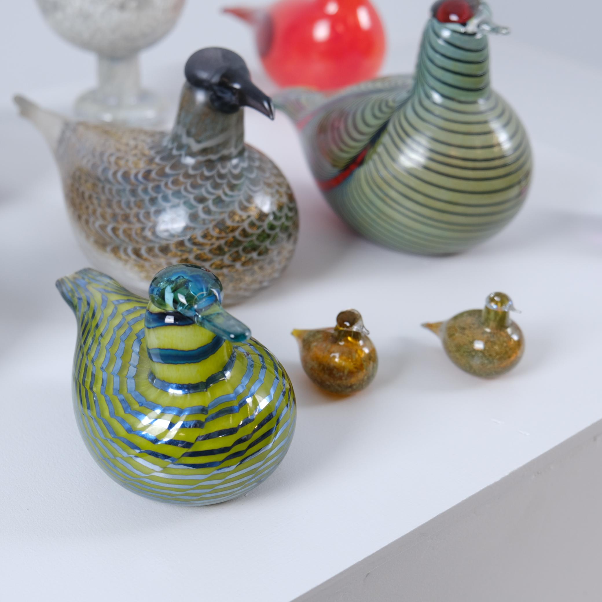 Mid-Century Modern Set of 10 Colourful Collectable Glass Birds by Oiva Toikka, Nuutajärvi, Finland For Sale