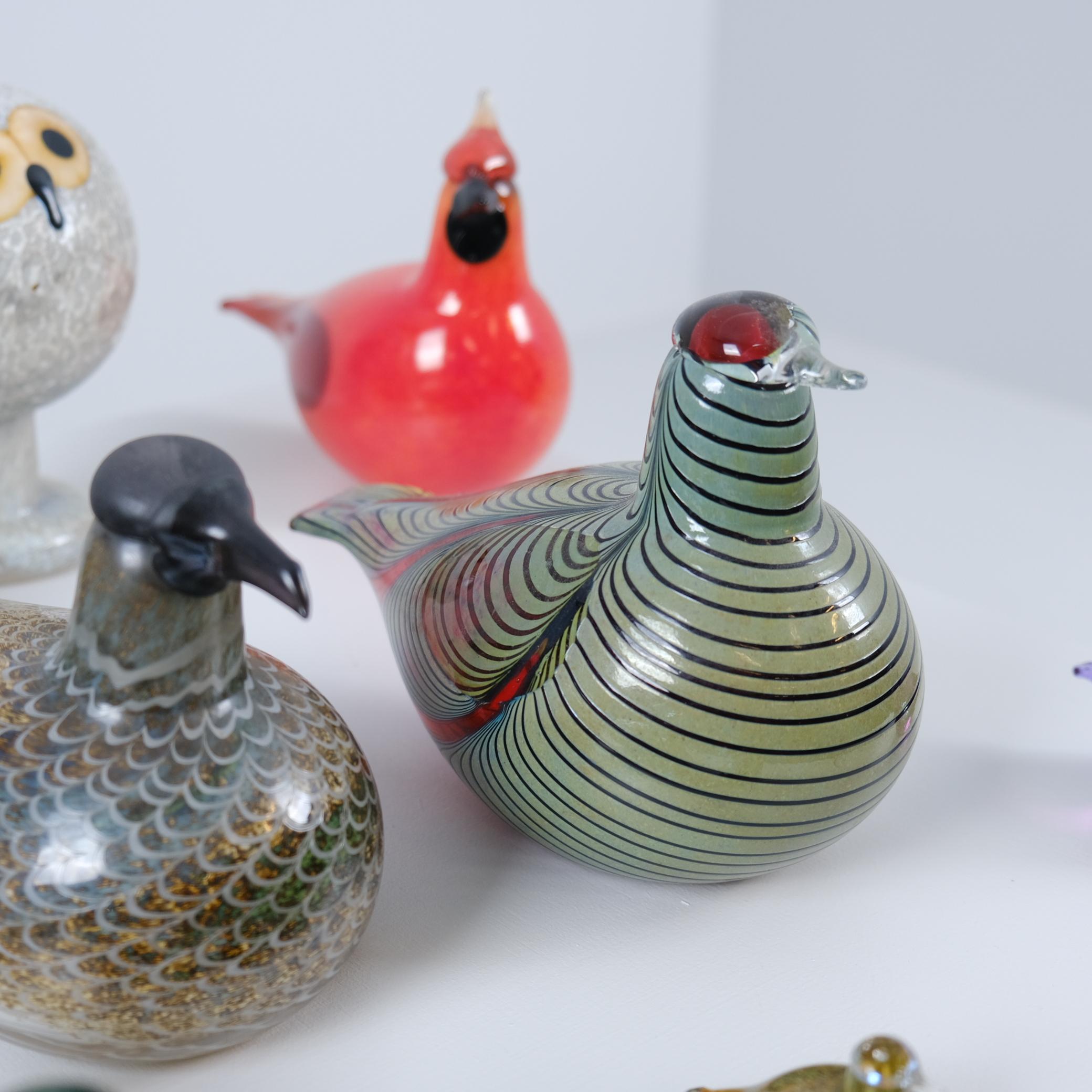 Finnish Set of 10 Colourful Collectable Glass Birds by Oiva Toikka, Nuutajärvi, Finland For Sale