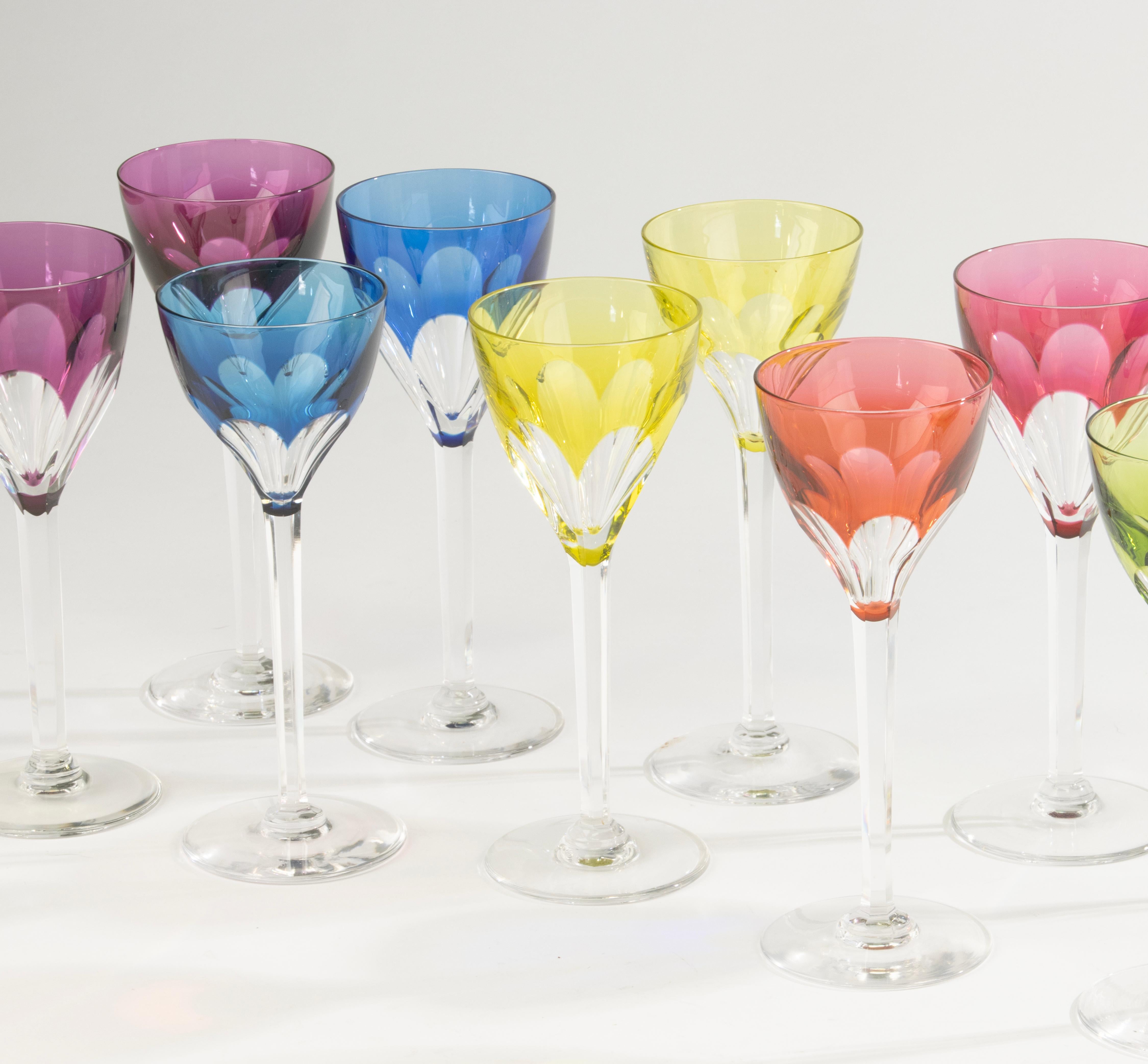 Set of 10 Crystal Colored Wine Glasses - Val Saint Lambert - Model Gevaert im Angebot 5