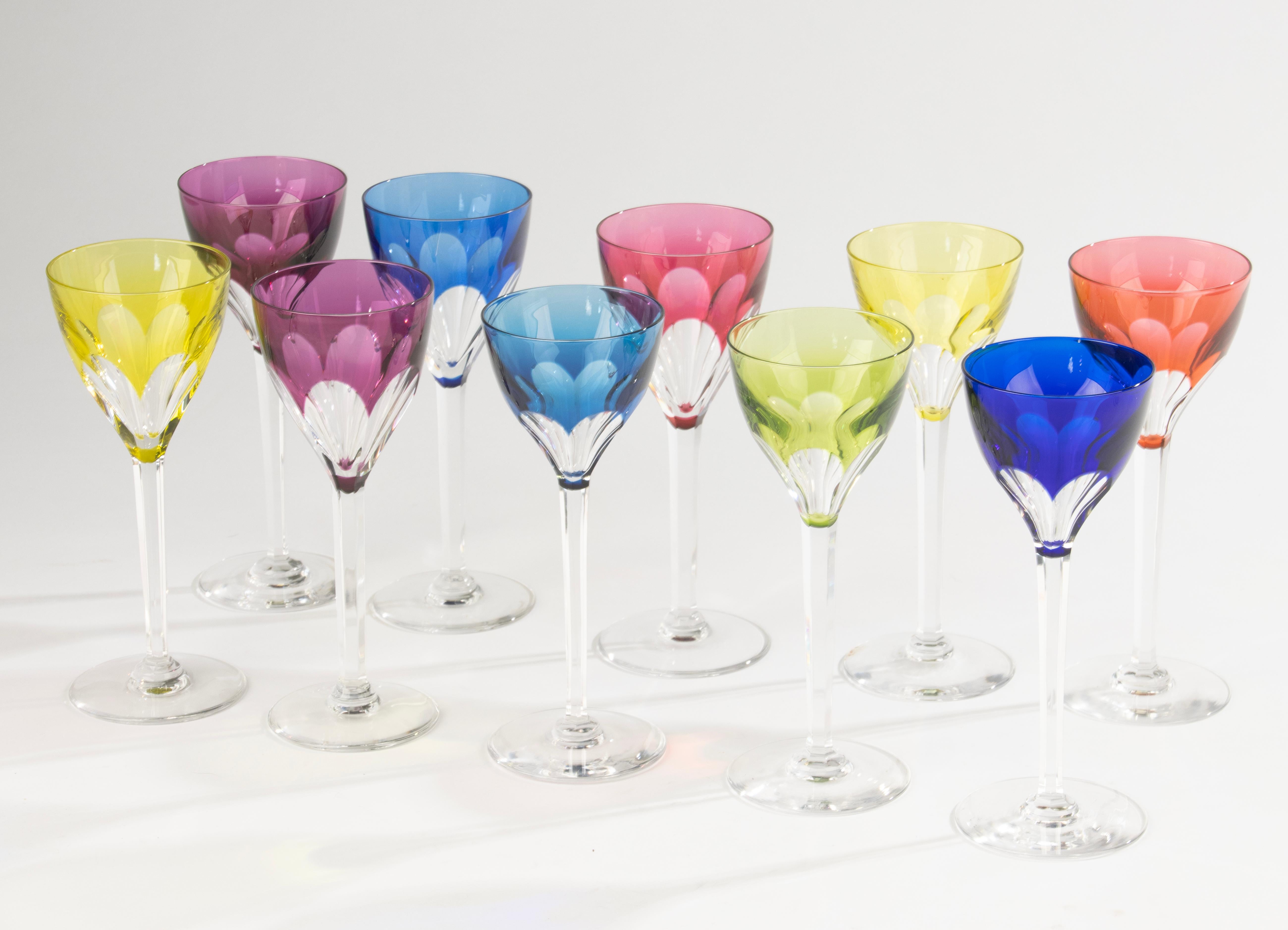 Set of 10 Crystal Colored Wine Glasses - Val Saint Lambert - Model Gevaert im Angebot 10