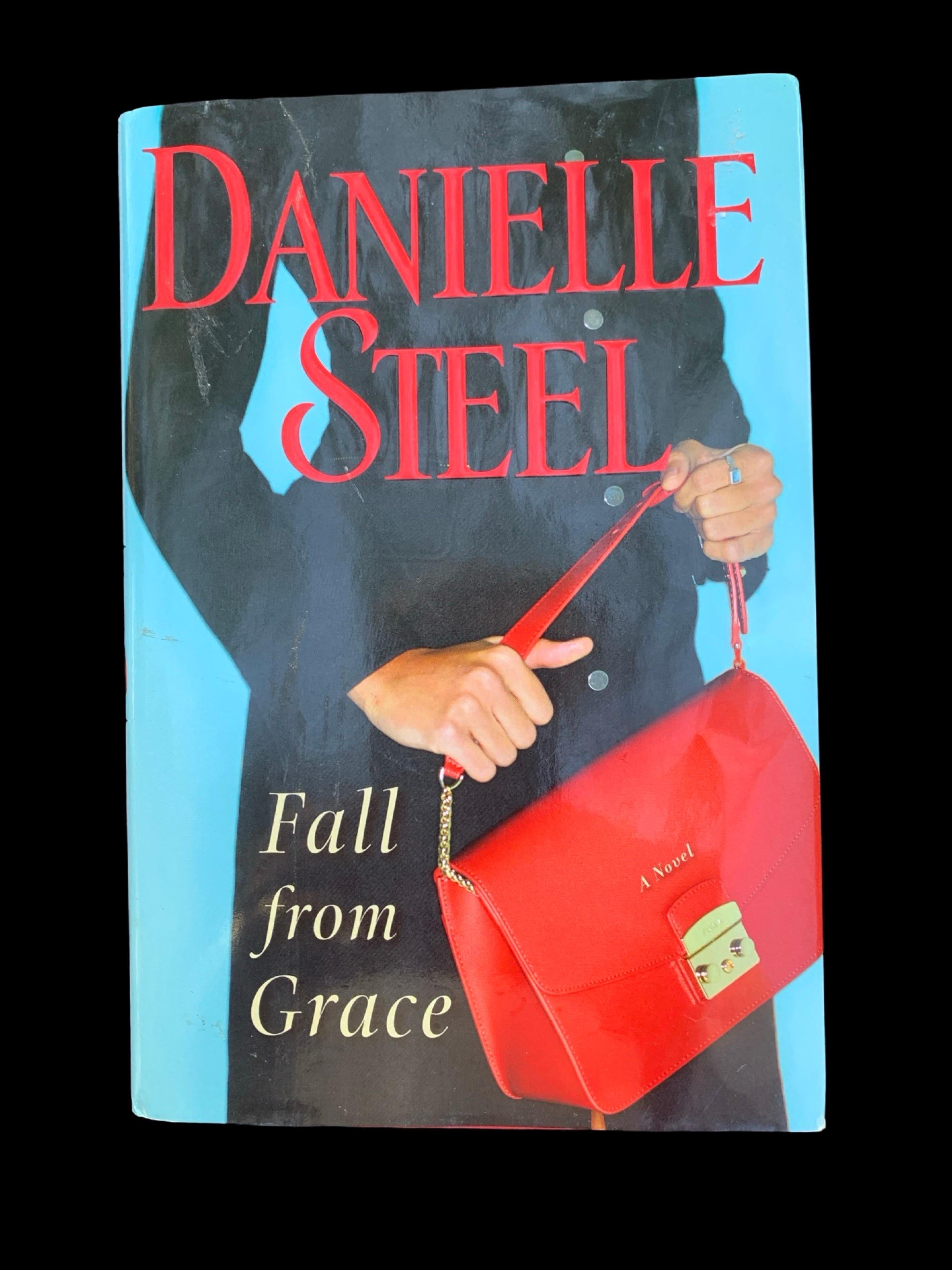 Set di 10 libri con copertina a scorrimento di Danielle Steele per la biblioteca/sala multimediale in vendita 4