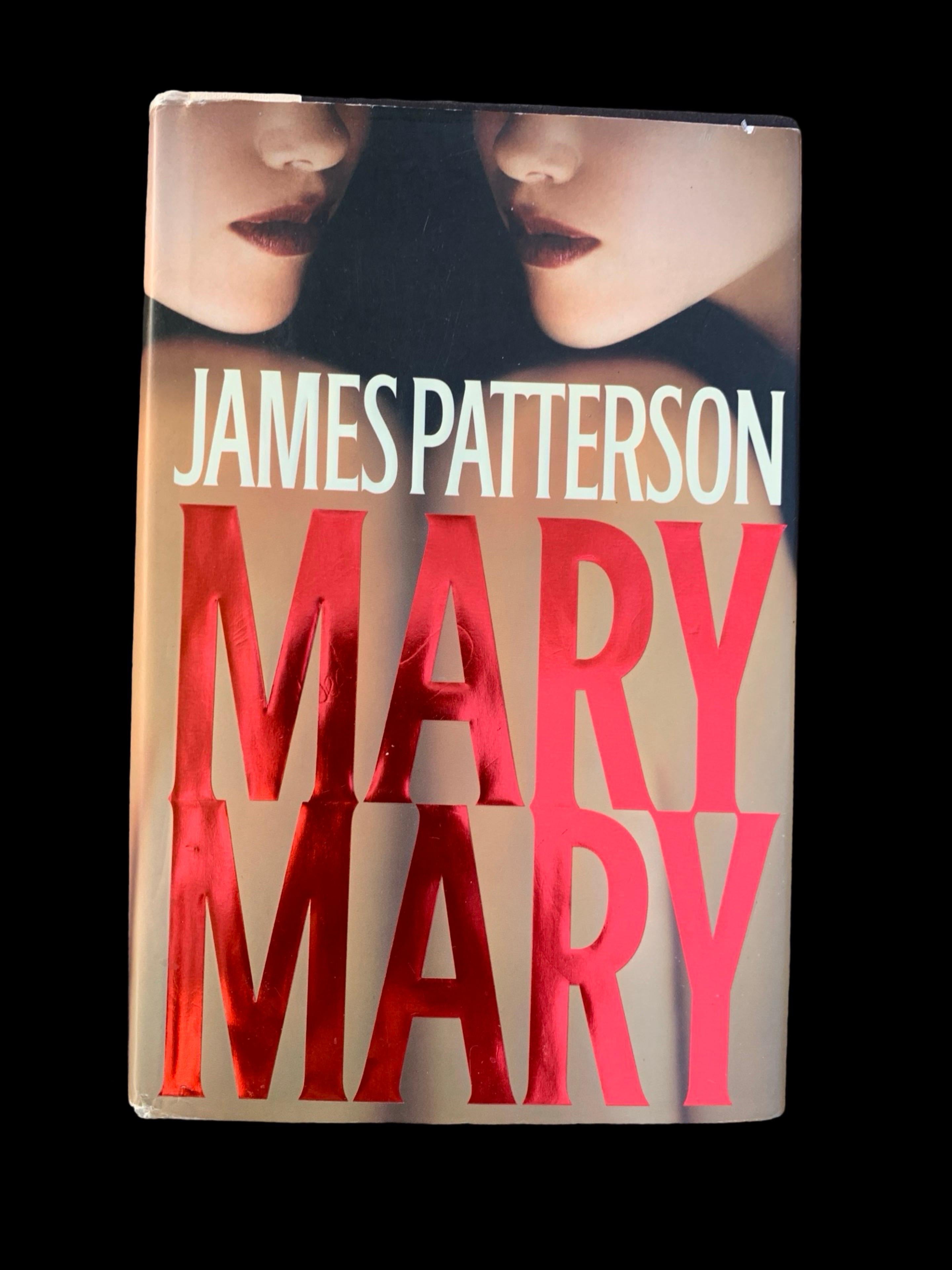 Set of 10 Curated James Patterson Slip-Covered Books Library/ Media Room Display For Sale 2