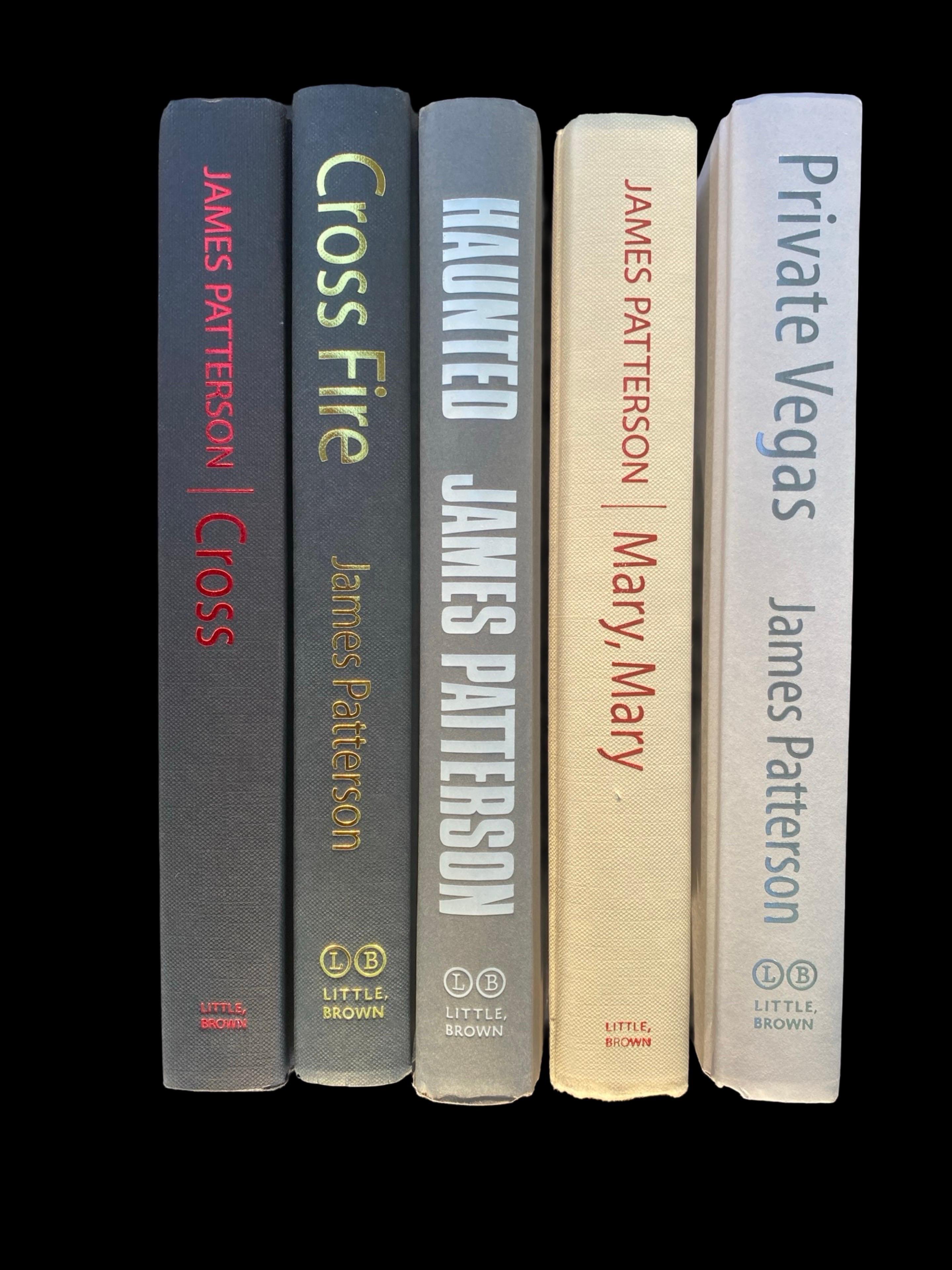 Unknown Set of 10 Curated James Patterson Slip-Covered Books Library/ Media Room Display For Sale