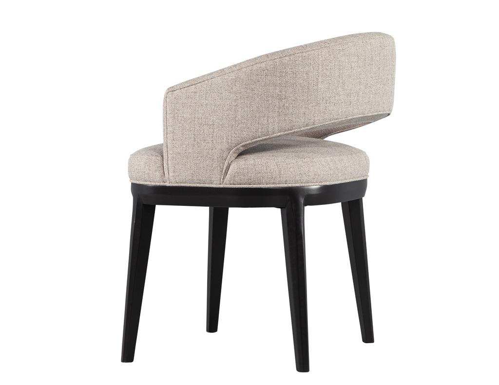 XXI secolo e contemporaneo Set di 10 sedie da pranzo moderne su misura - Aalto+Aalto by Carrocel in vendita