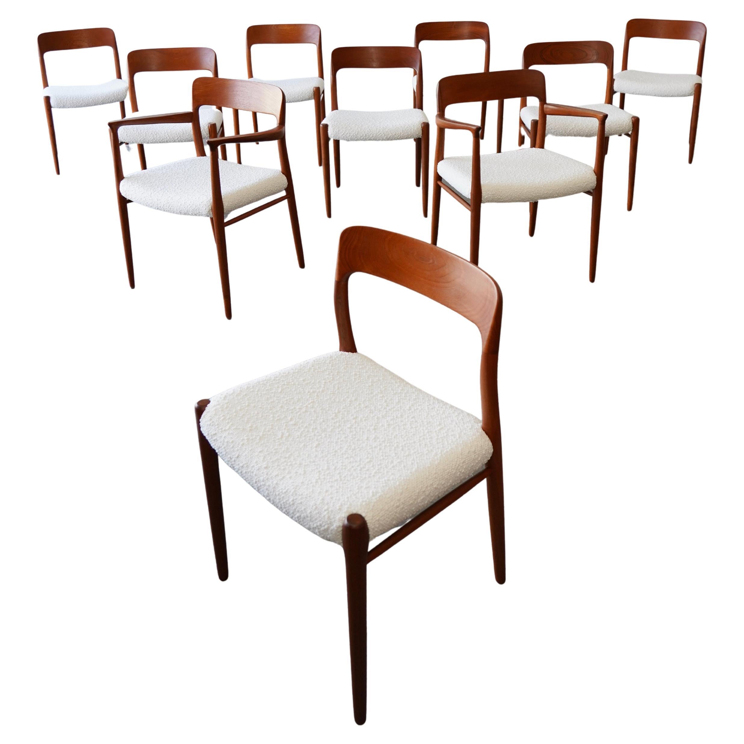 Set Of 4 Danish Modern Teak J.L Møller Model 82 Dining Chairs For Sale ...
