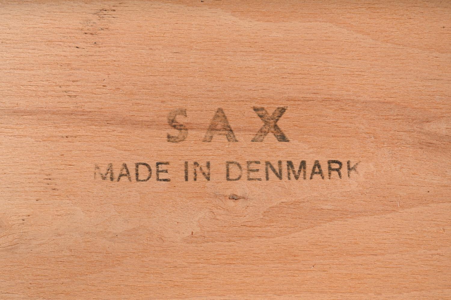 Ensemble de 10 chaises de salle à manger danoises en palissandre massif par SAX, c.C. 1960. en vente 13