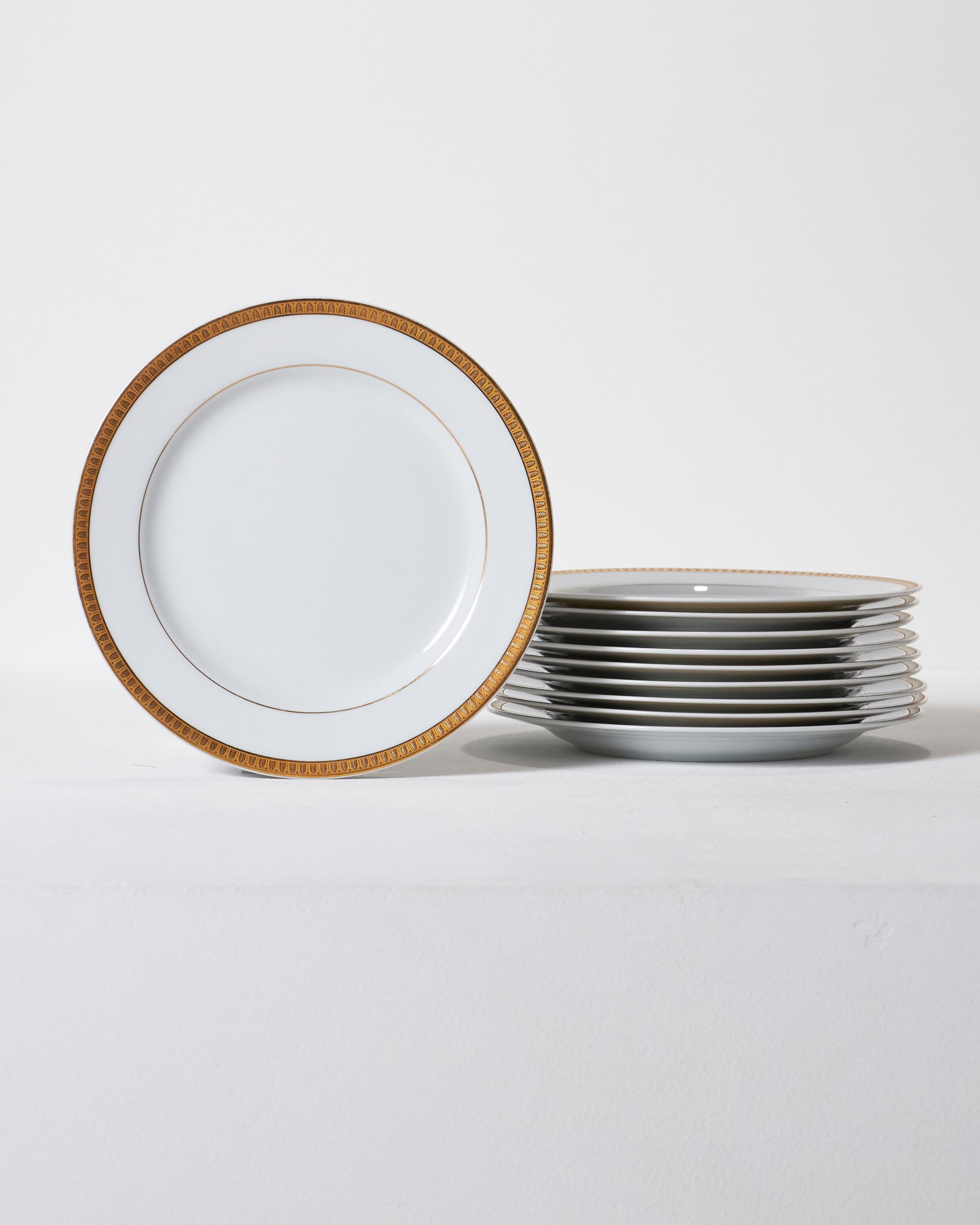 Ensemble de 10 assiettes à dessert en porcelaine, Christofle, années 1960. en vente 2