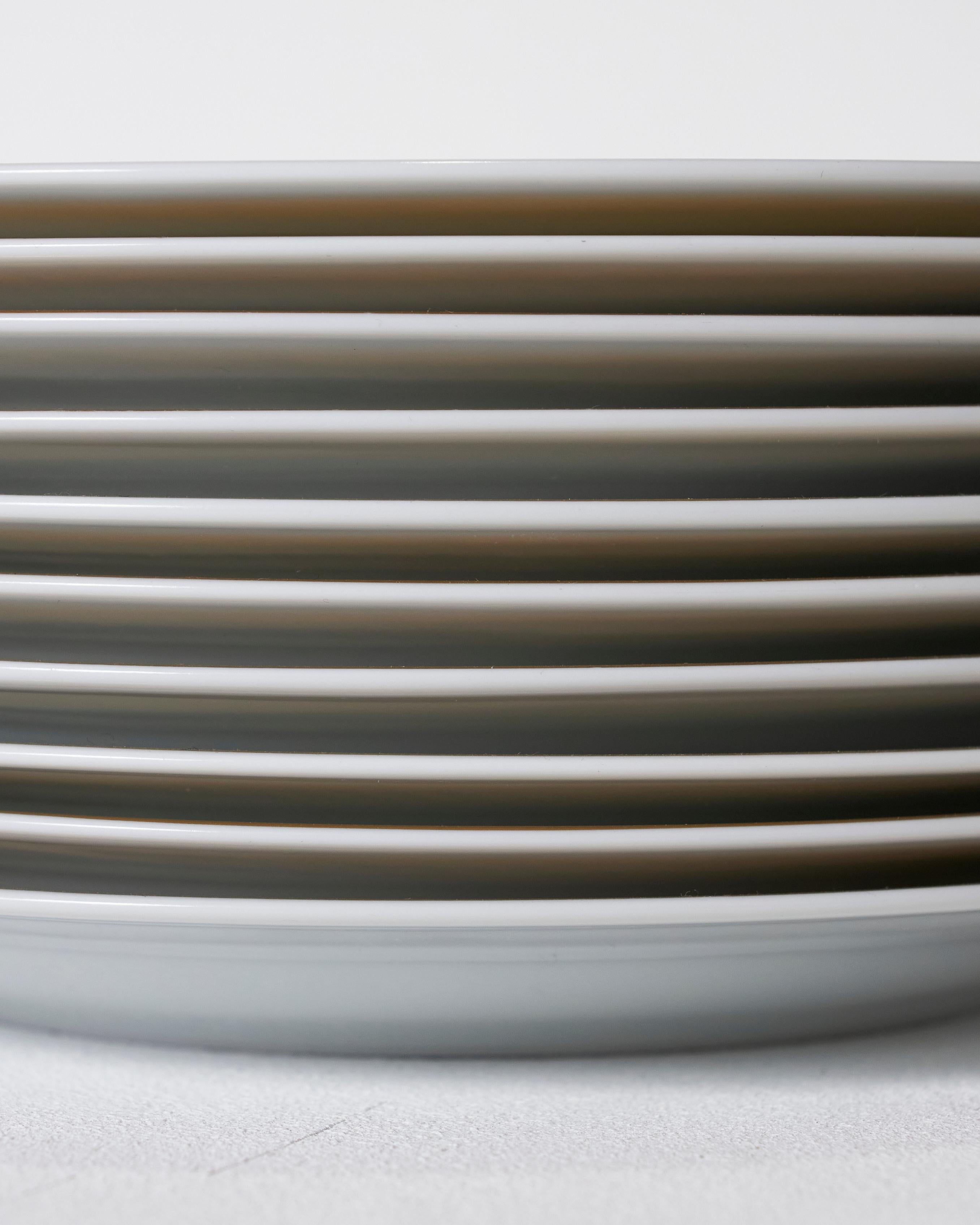 Ensemble de 10 assiettes à dessert en porcelaine, Christofle, années 1960. en vente 3