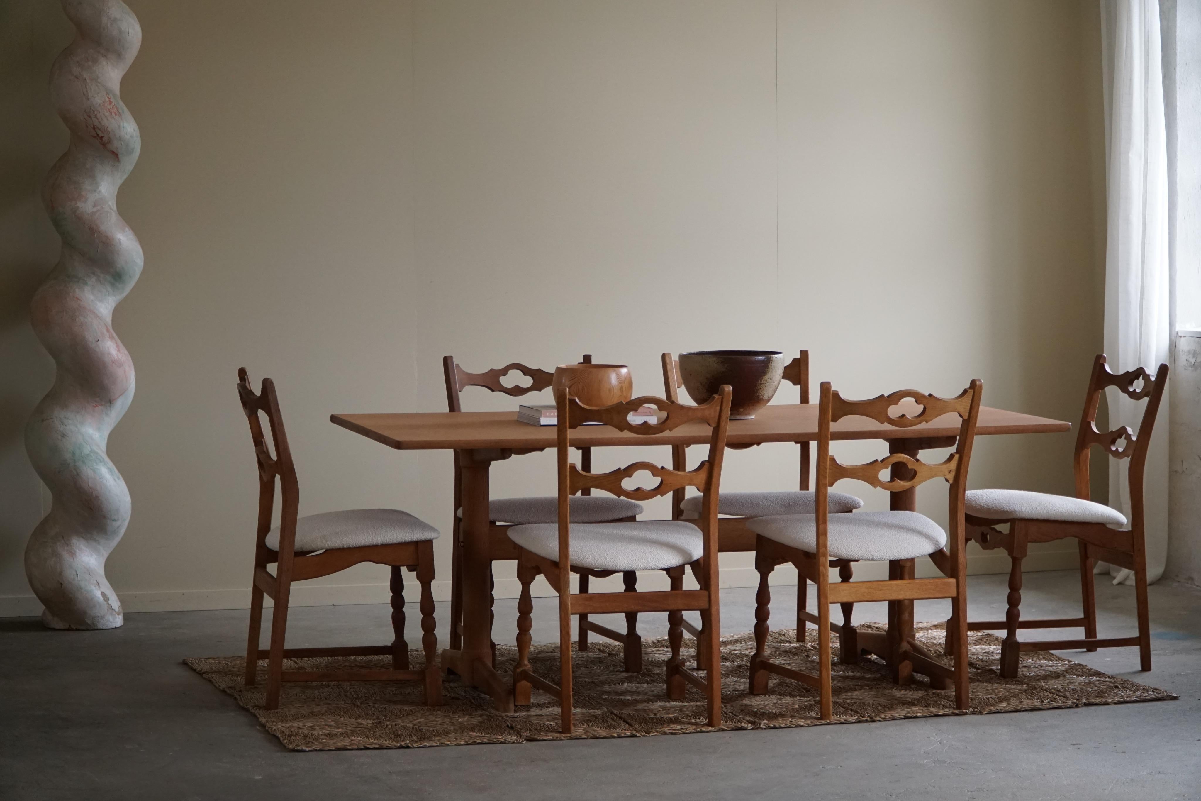 Baroque Set of 10 Dining Chairs in Oak & Bouclé, Henning Kjærnulf, Danish Modern, 1960s