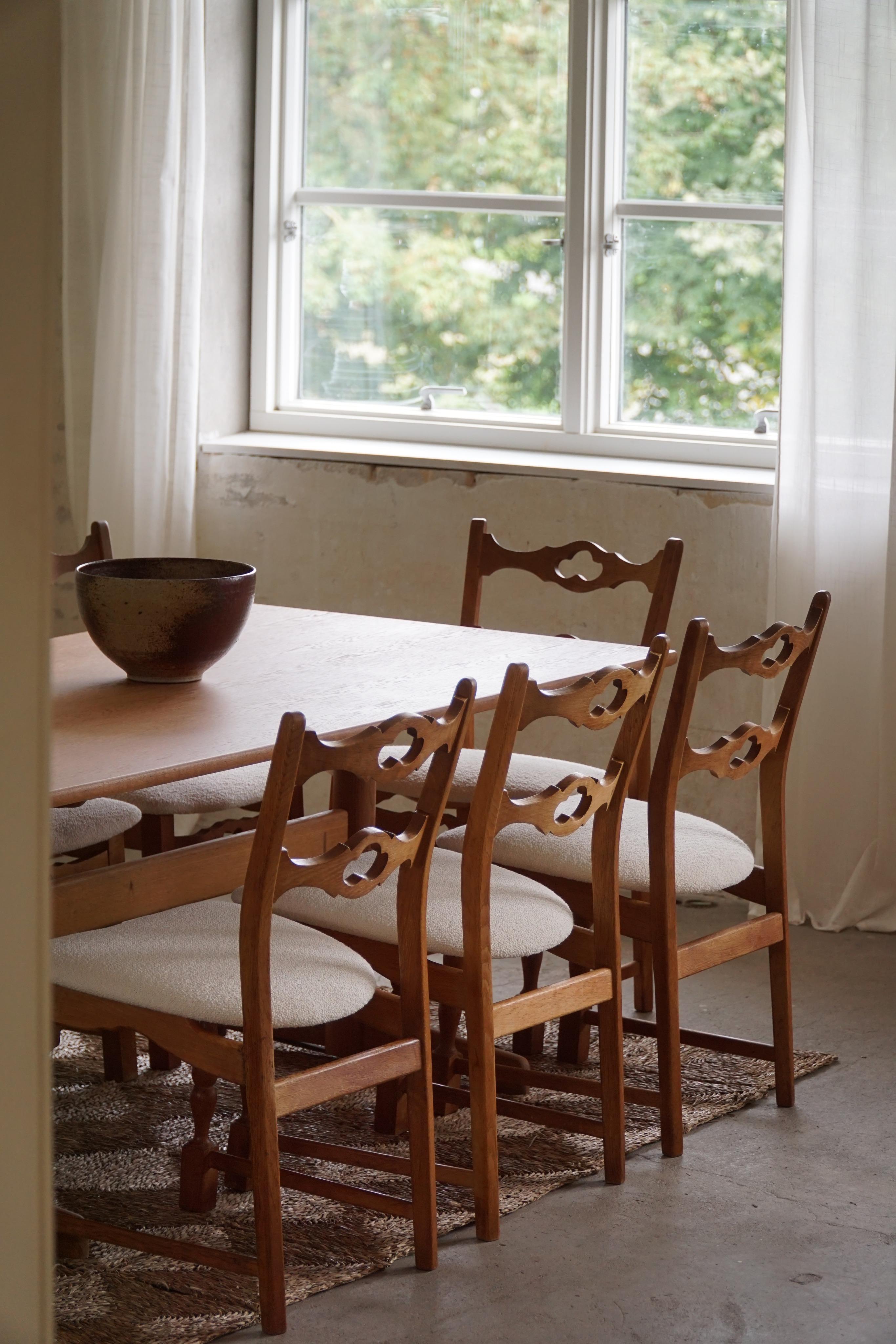 Set of 10 Dining Chairs in Oak & Bouclé, Henning Kjærnulf, Danish Modern, 1960s In Good Condition In Odense, DK