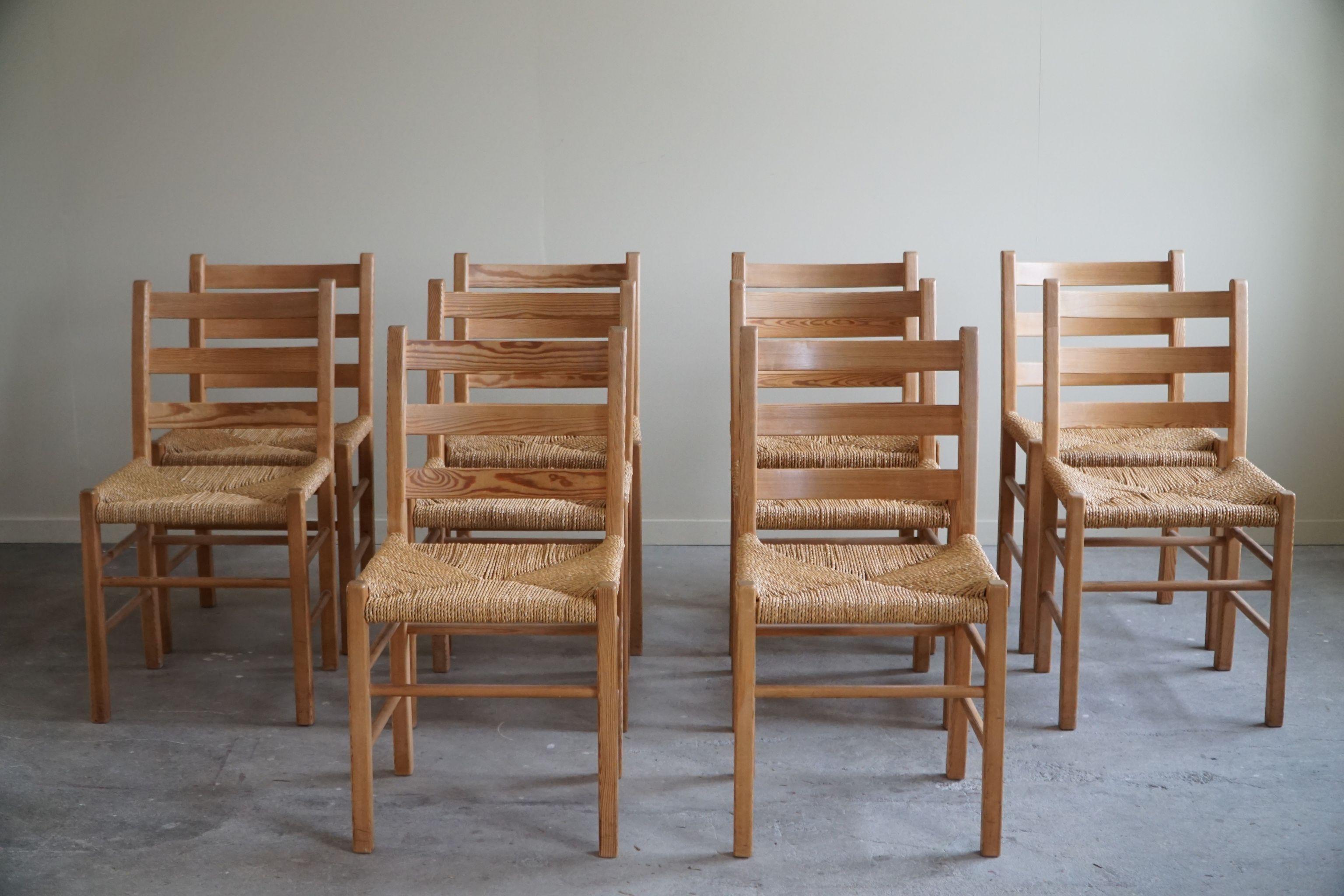 Set of 10 Dining Chairs in Pine & Seagrass Seats, Danish Mid Century, 1960s 8