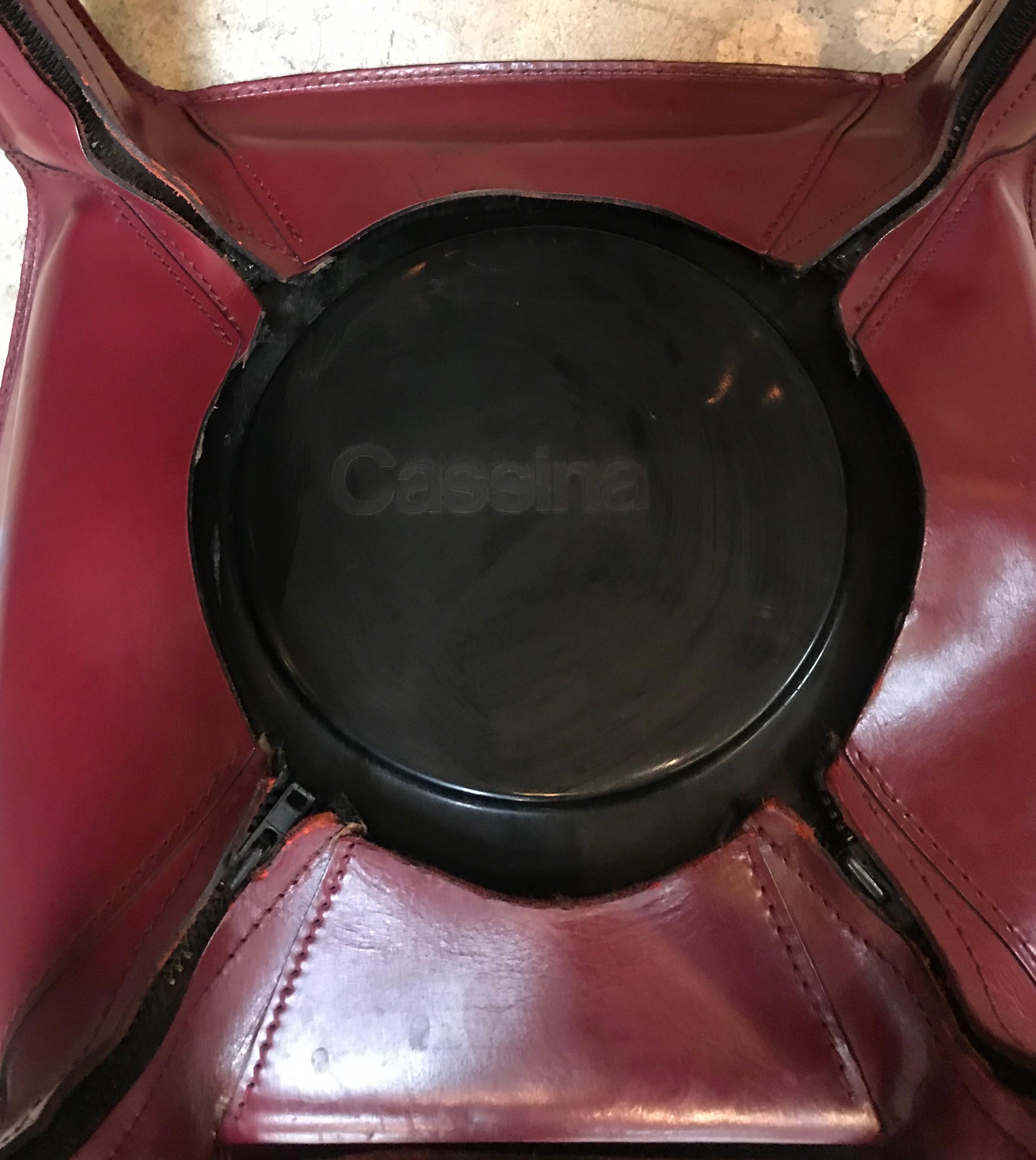 Set of 10 Dining Leather Chairs for Cassina Studio, Italy, 1970s 3