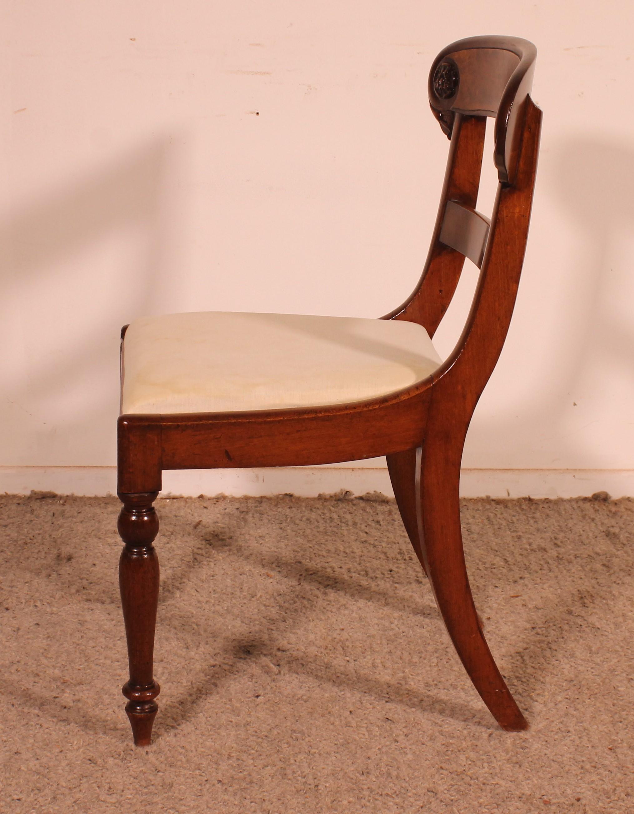 Ensemble de 10 chaises en acajou du début du 19e siècle en vente 4