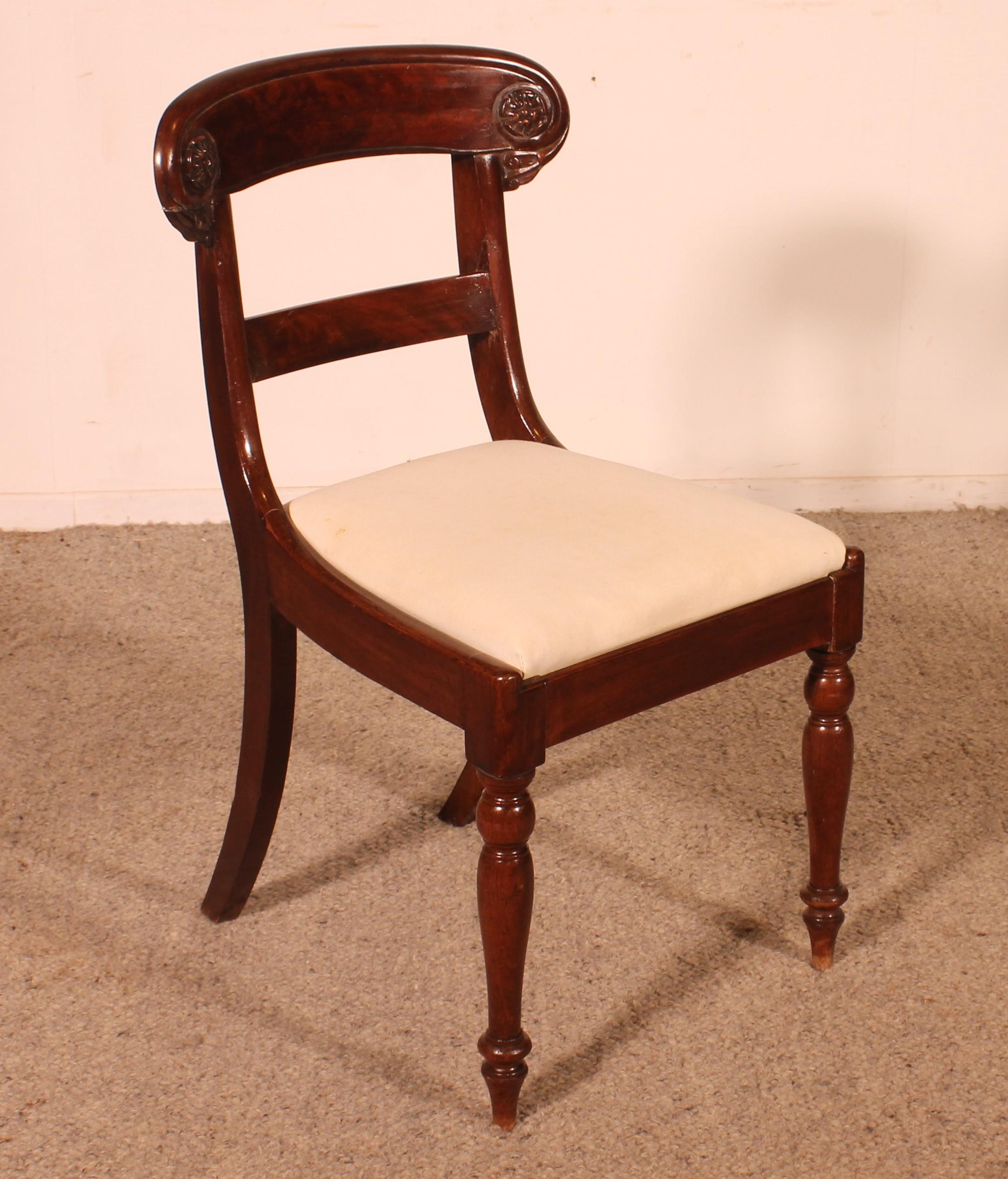Ensemble de 10 chaises en acajou du début du 19e siècle Bon état - En vente à Brussels, Brussels