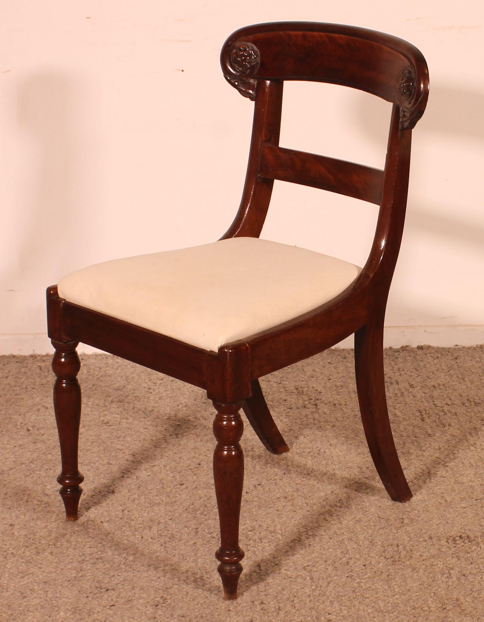 Ensemble de 10 chaises en acajou du début du 19e siècle en vente 2