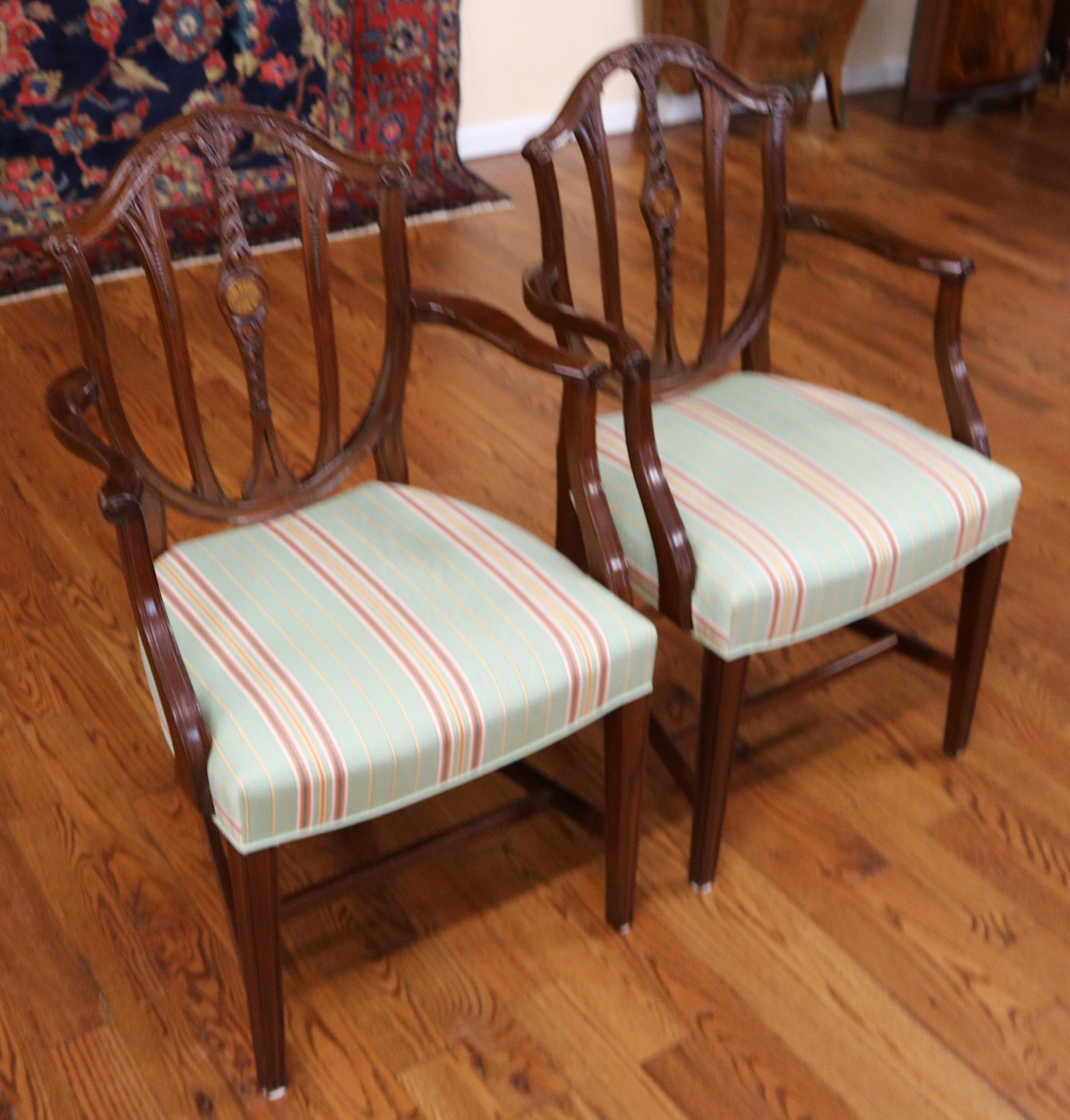 Set of 10 Early 20th Century Mahogany Baltimore Hepplewhite Dining Chairs For Sale 12