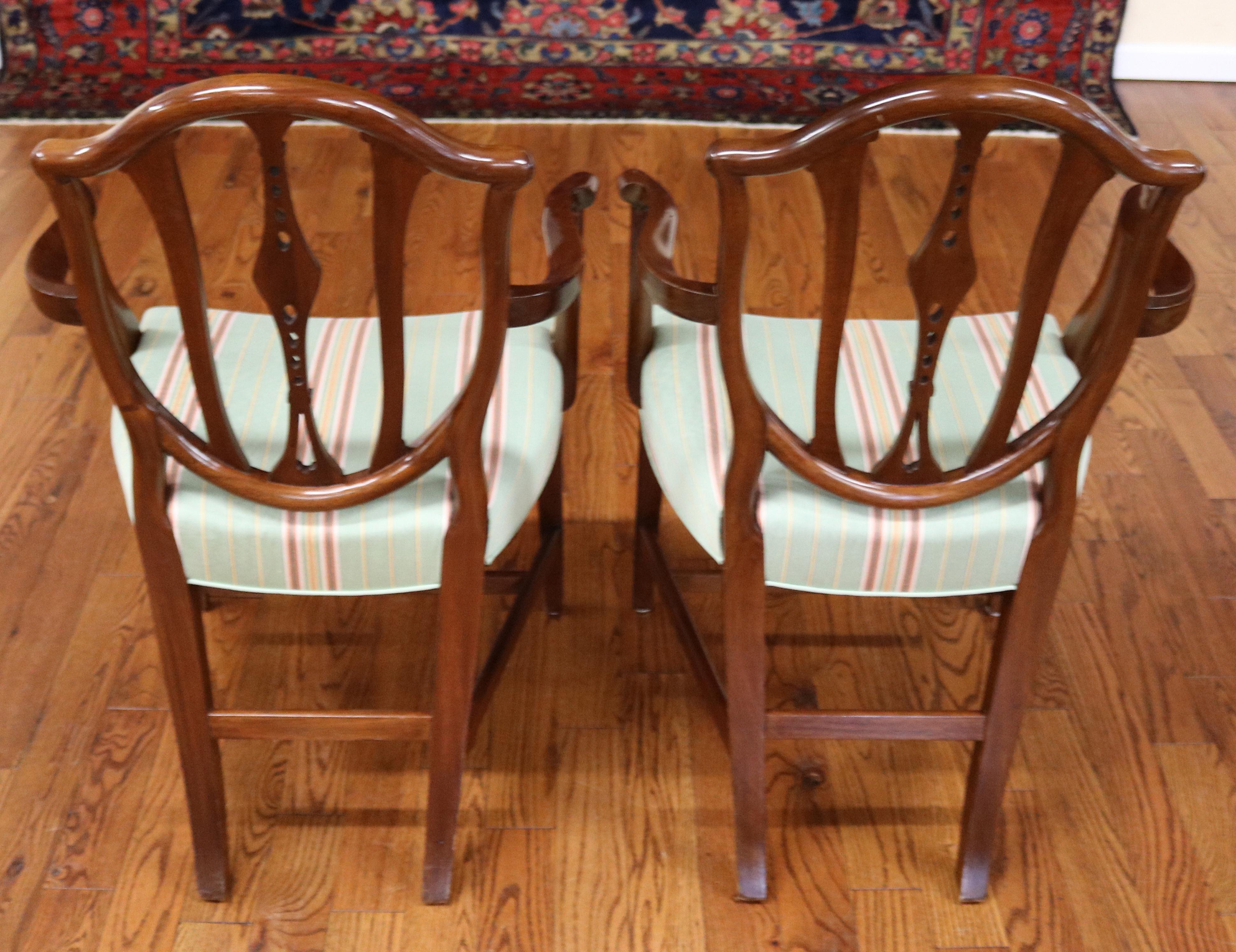 Set of 10 Early 20th Century Mahogany Baltimore Hepplewhite Dining Chairs For Sale 14
