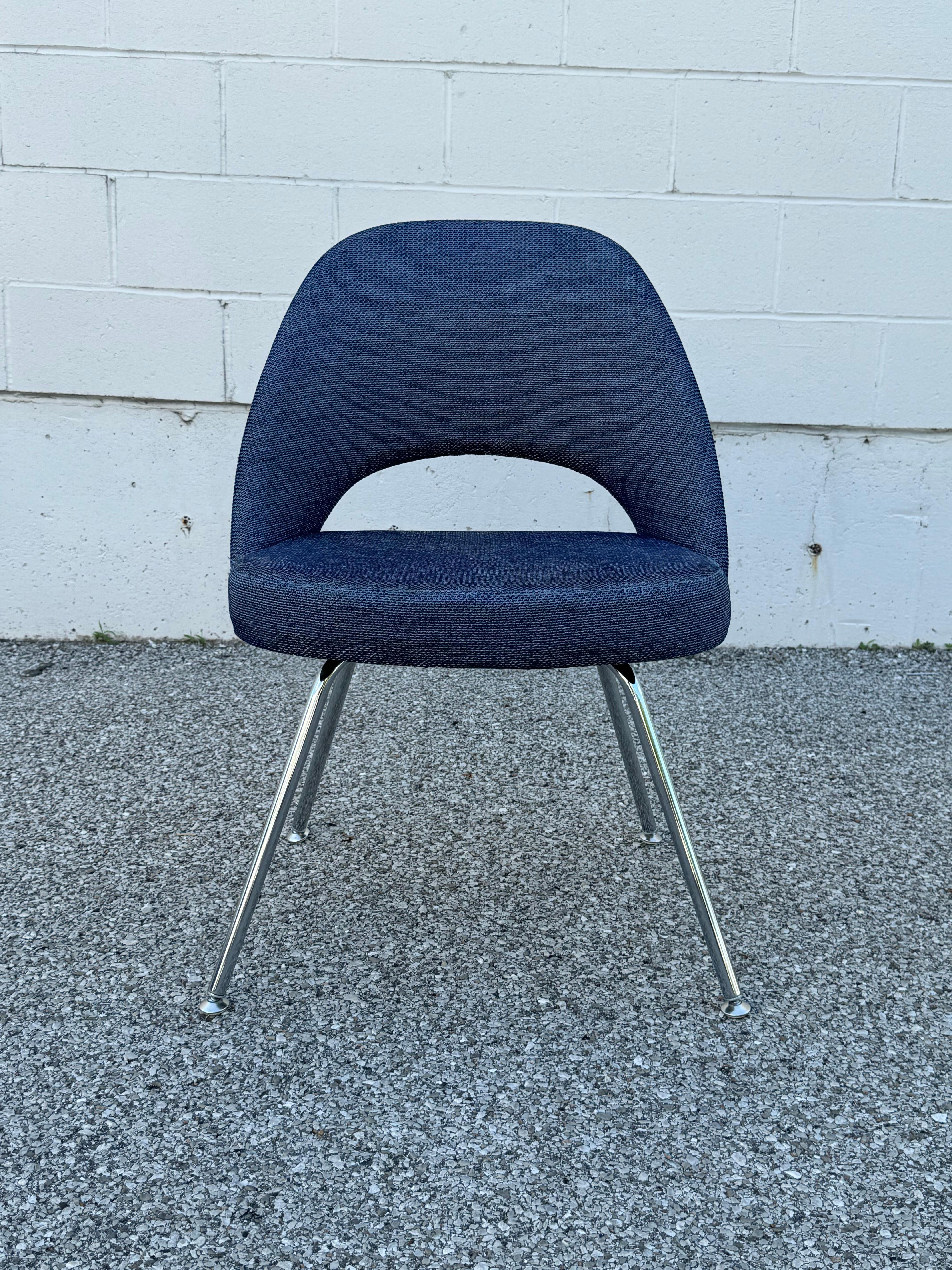 Américain Ensemble de 10 chaises de direction 72C avec pieds chromés Eero Saarinen pour Knoll 2016 en vente