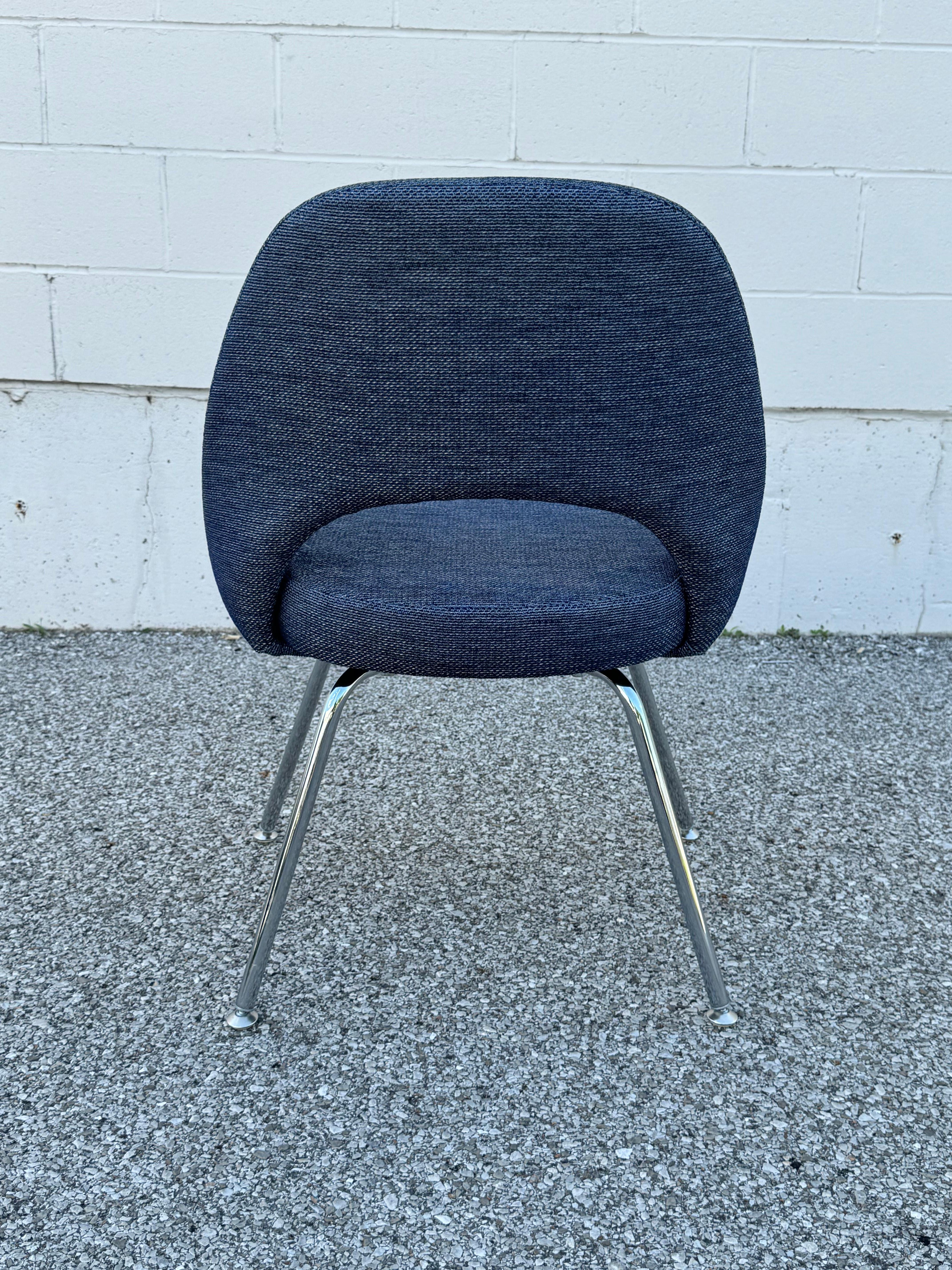 Set of 10 Eero Saarinen for Knoll 72C Executive Armless Chairs Chrome Legs *2016 For Sale 2