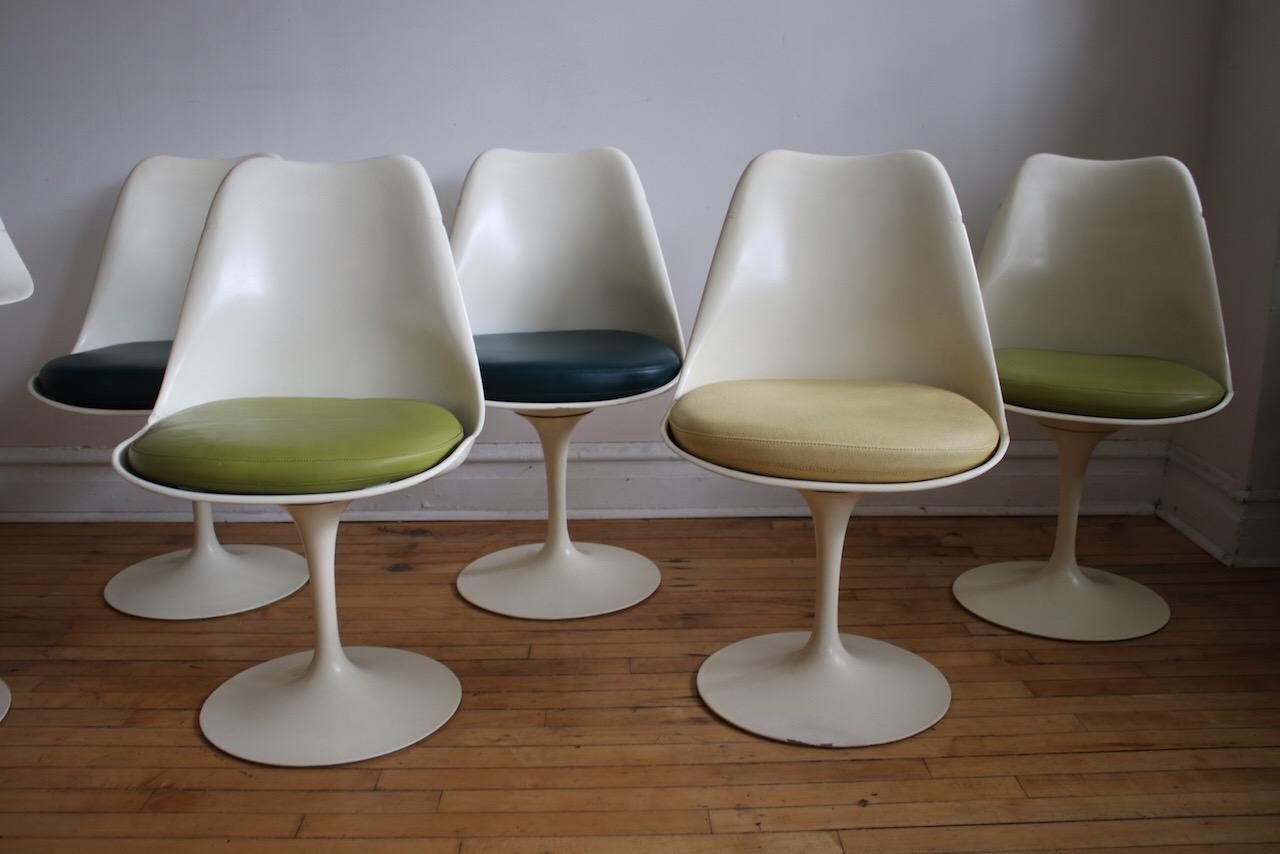 American Set of 10 Eero Saarinen for Knoll Tulip Chairs