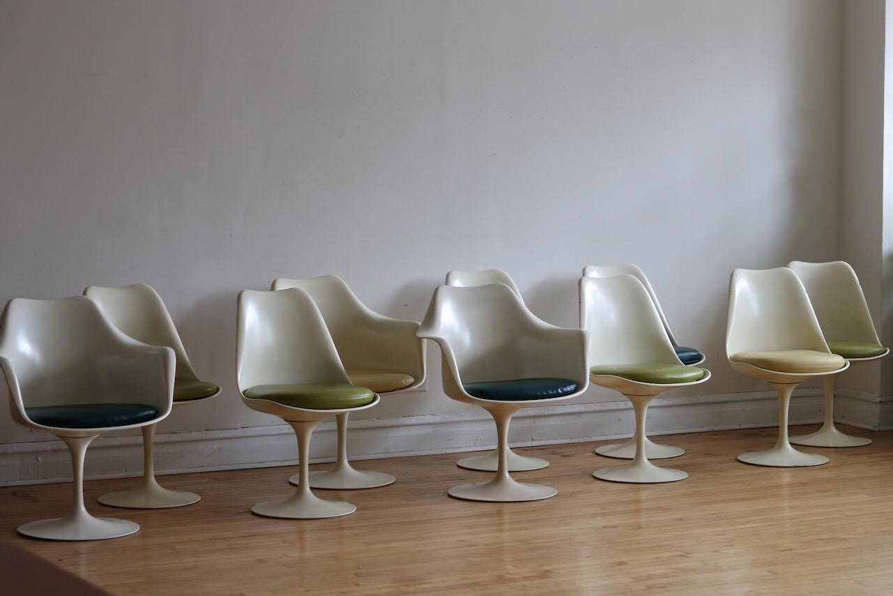 Set of 10 Eero Saarinen for Knoll Tulip Chairs 2