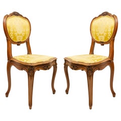 Ensemble de 10 chaises d'appoint françaises Louis XV en damas doré
