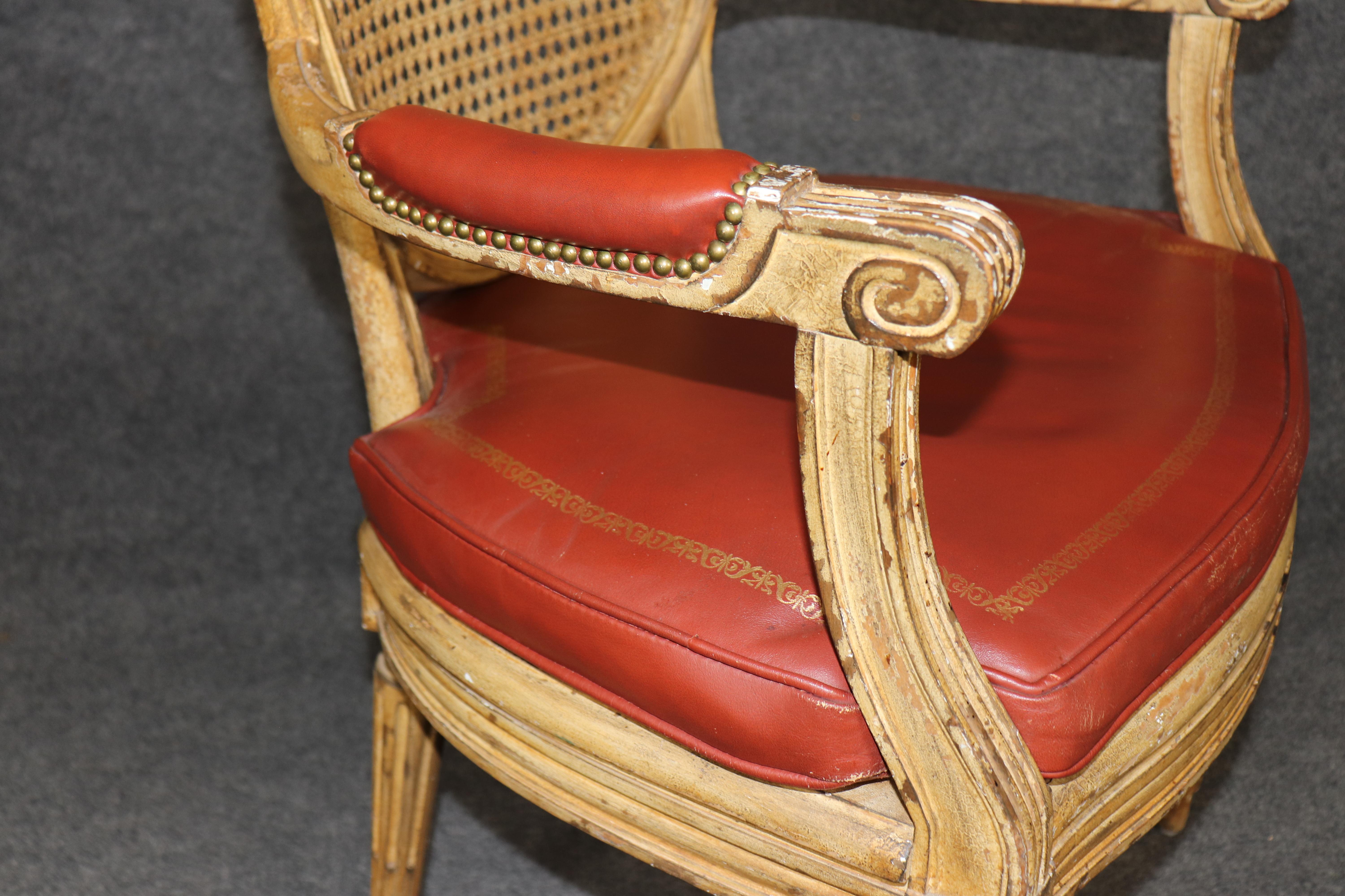 Ensemble de 10 chaises de salle à manger Louis XVI peintes à la crème et en cuir véritable Cane en vente 7