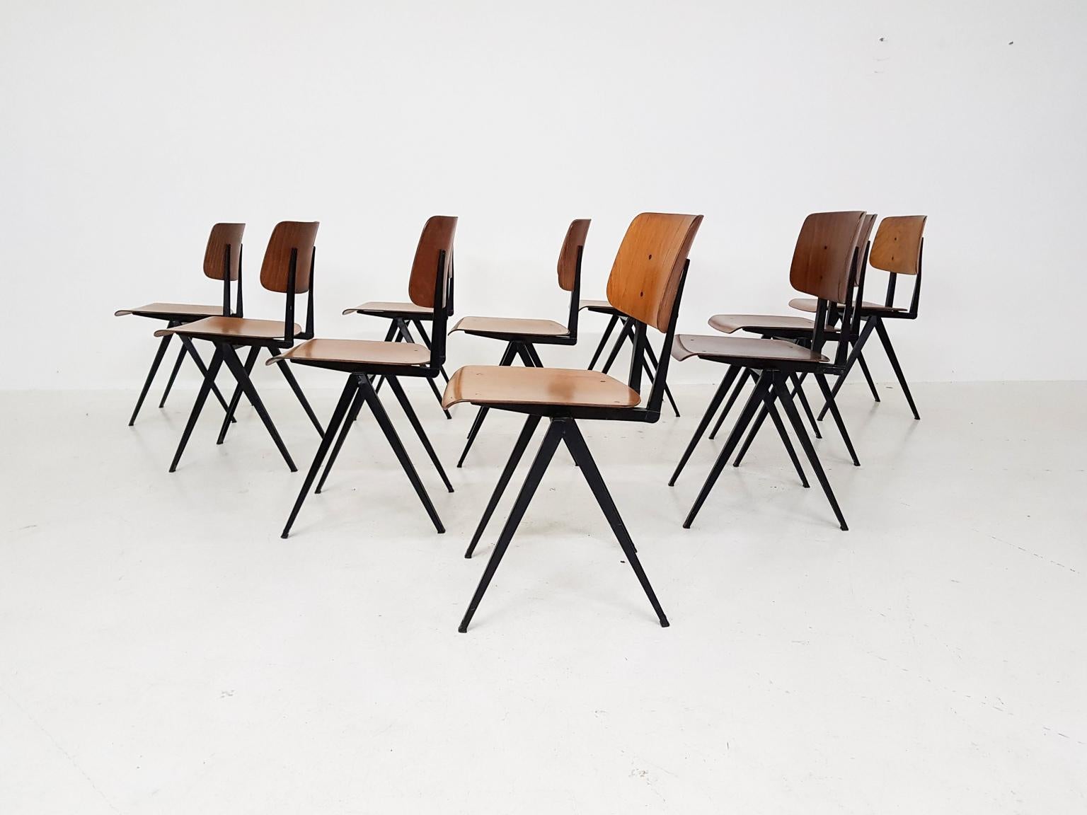Set of 10 Galavanitas S16 Industrial Plywood School Chairs, Dutch Design, 1960s In Good Condition In Amsterdam, NL