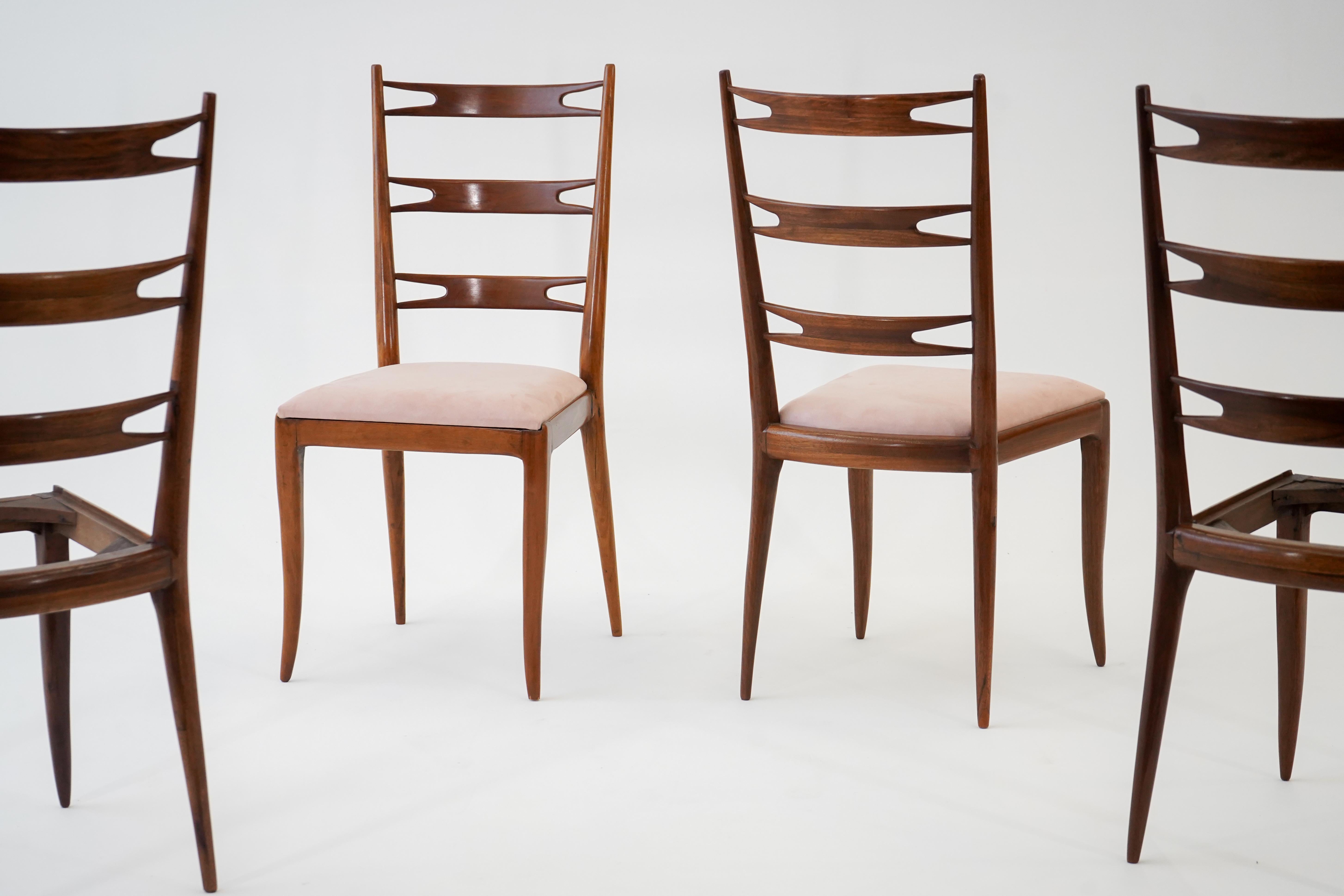 Set of 10 “Gravata” Dining Chairs in Caviuna wood by Giuseppe Scapinelli Brazil For Sale 6