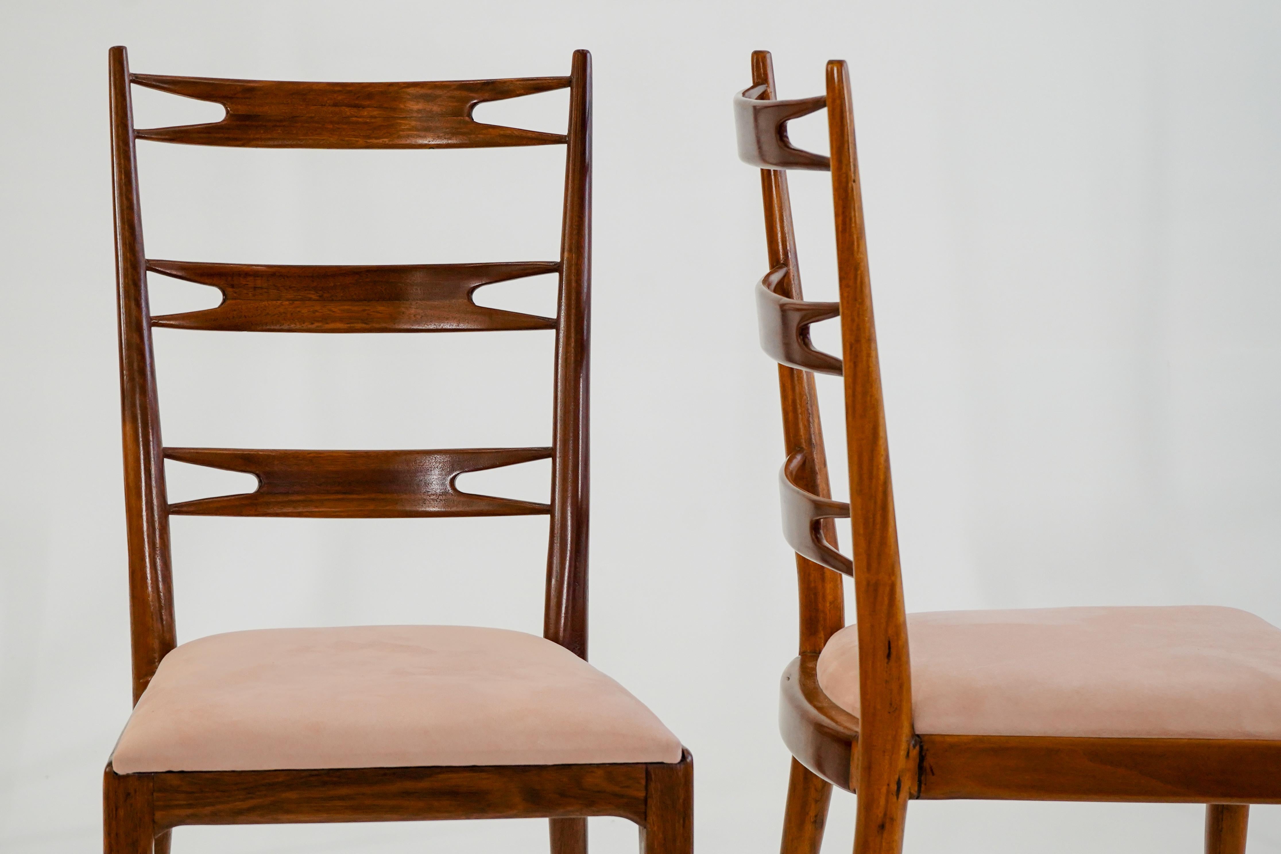 Set of 10 “Gravata” Dining Chairs in Caviuna wood by Giuseppe Scapinelli Brazil For Sale 7
